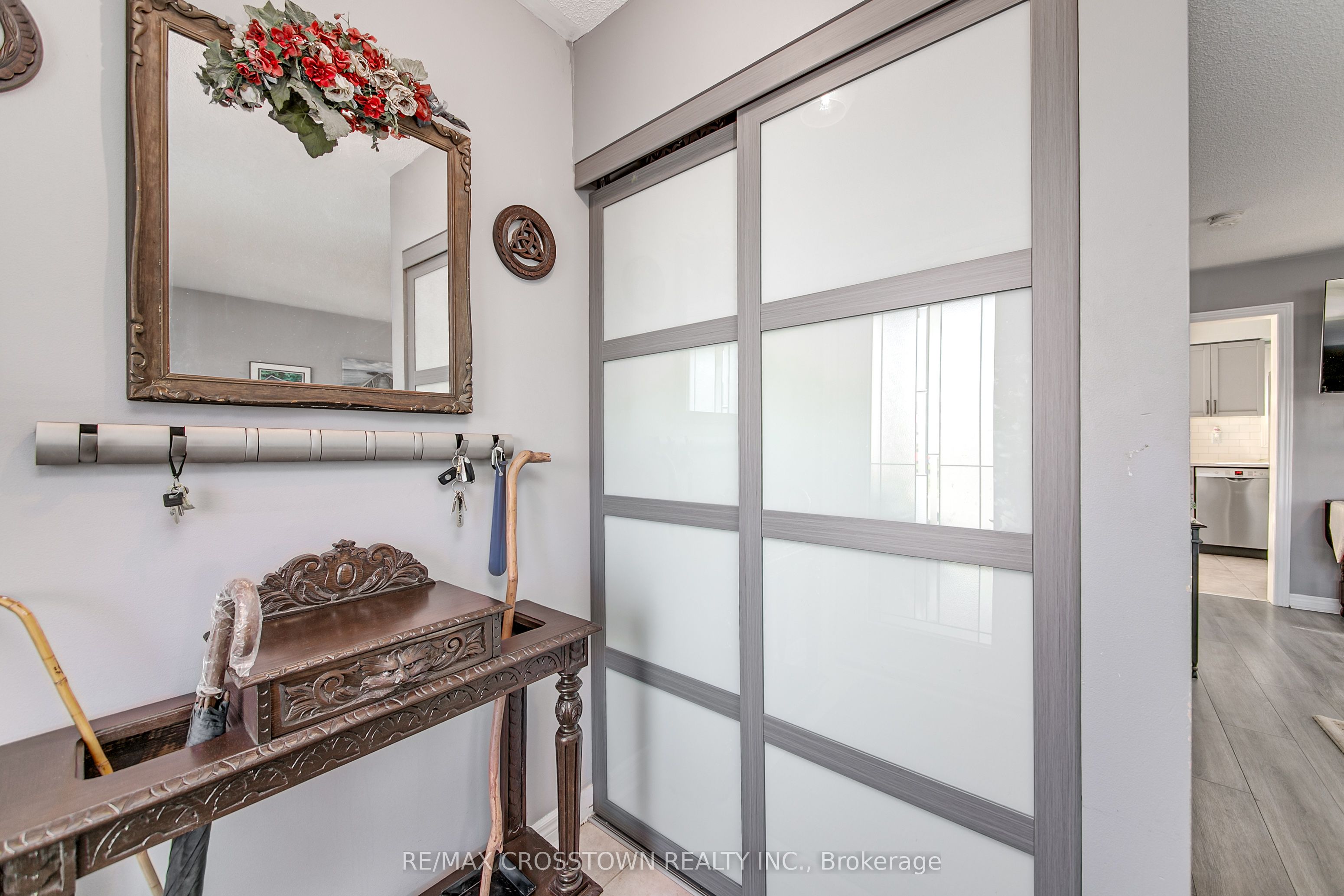 117 Bentley Crescent