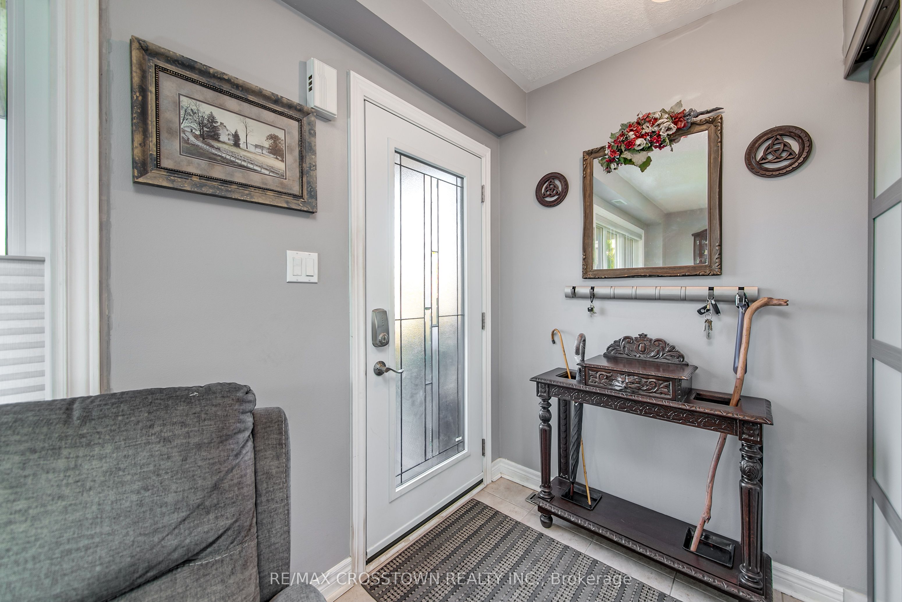 117 Bentley Crescent