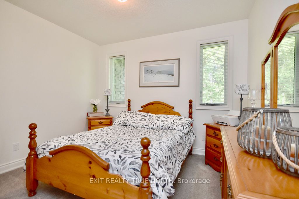 2 Sycamore Circle