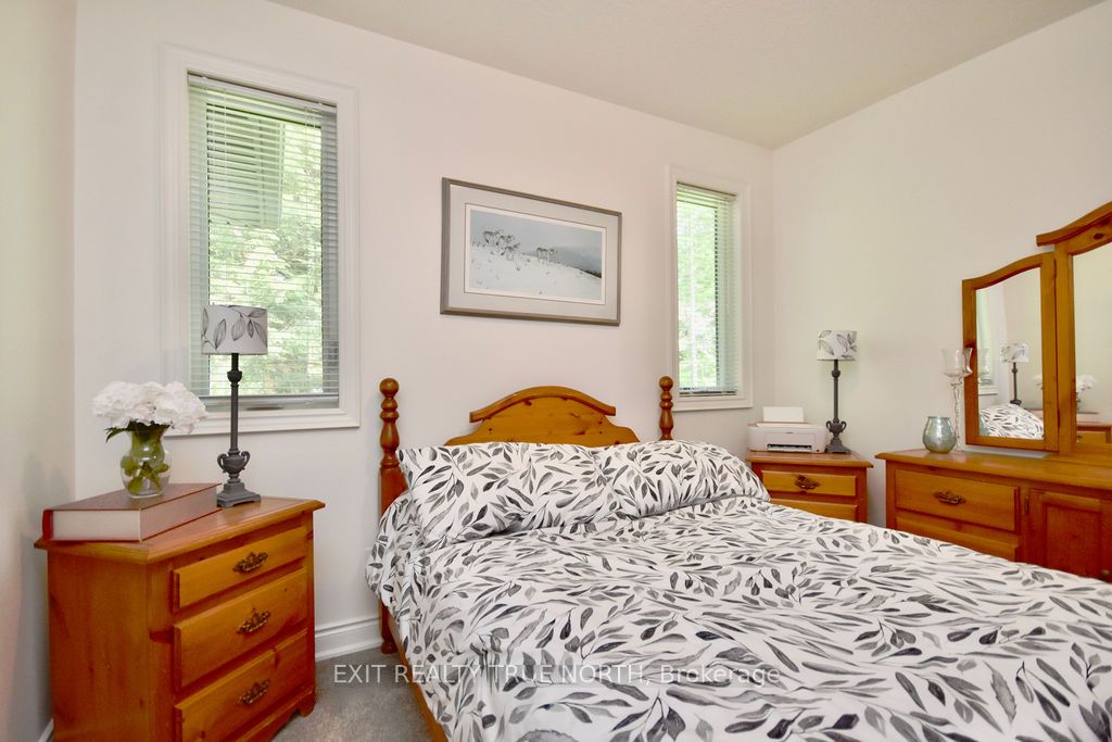 2 Sycamore Circle