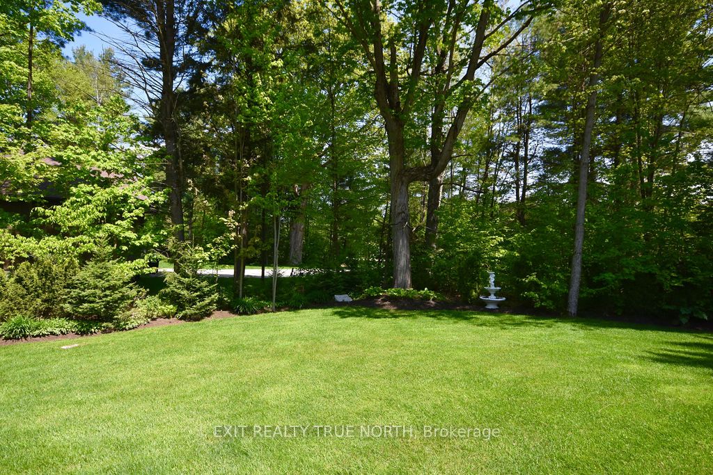 2 Sycamore Circle