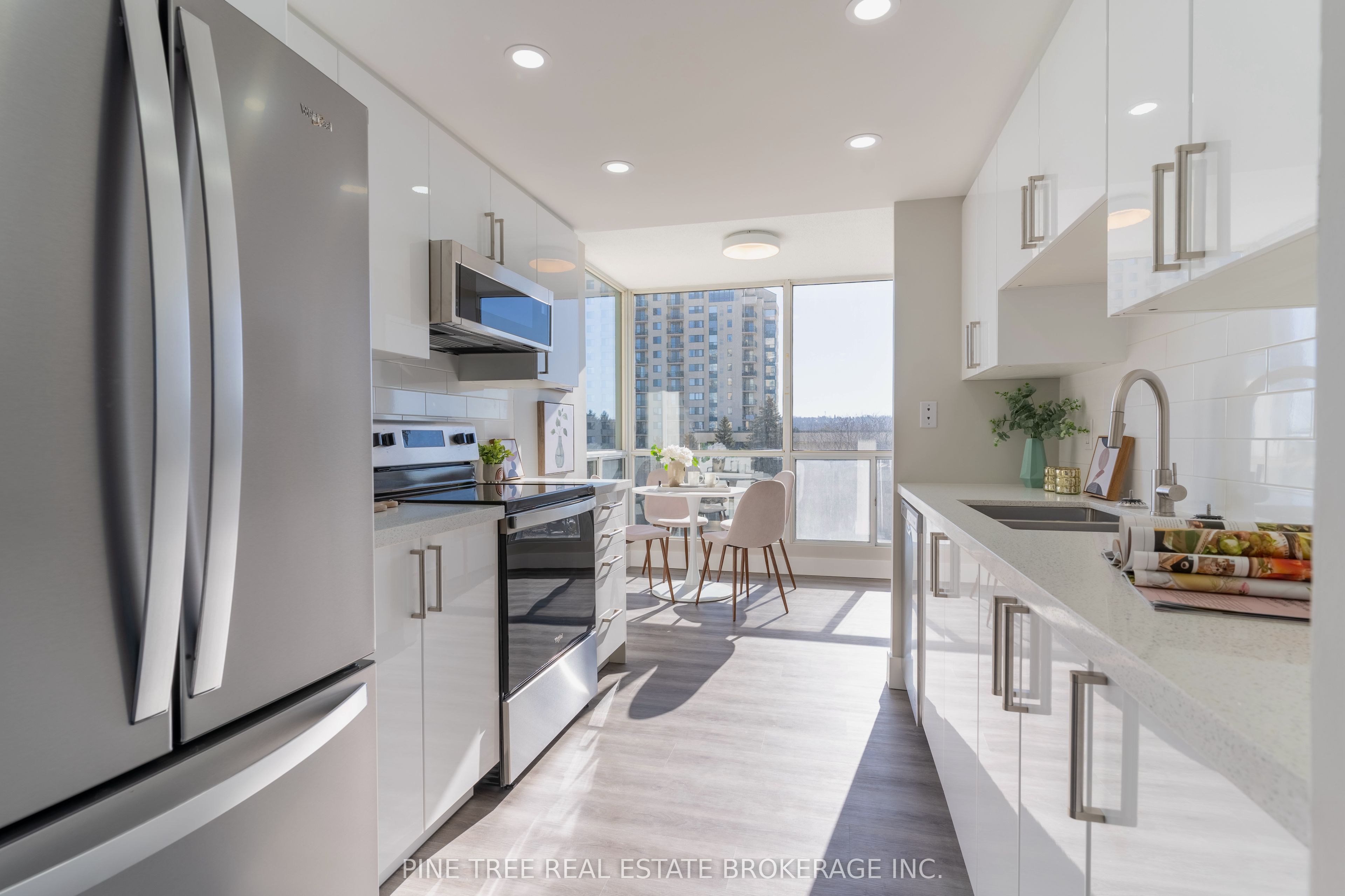 65 Ellen Street, #208