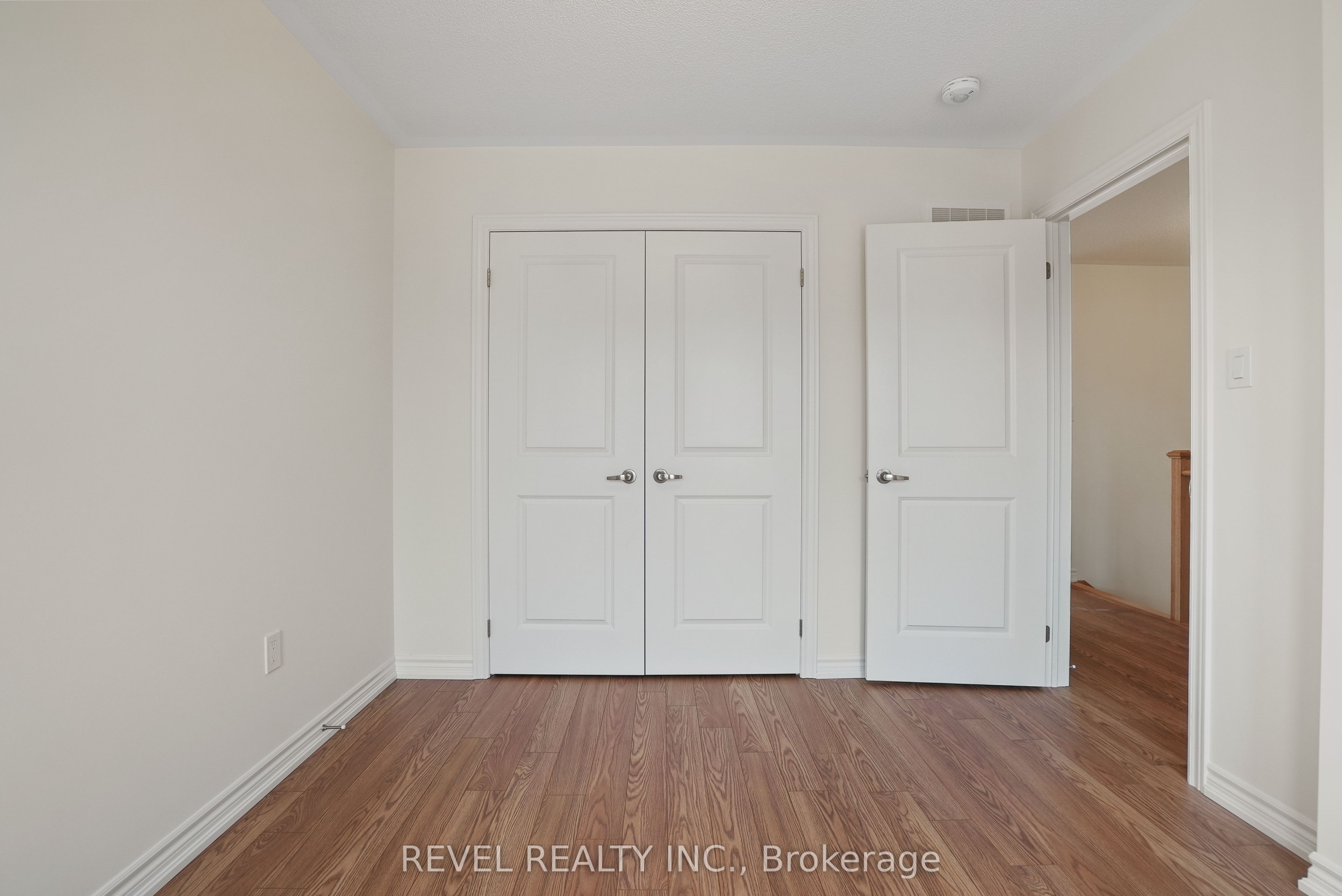 12 Hylton Drive