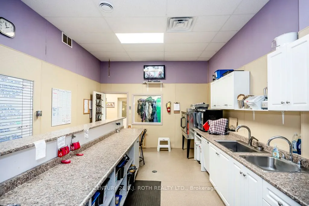 301 4 Concession Road