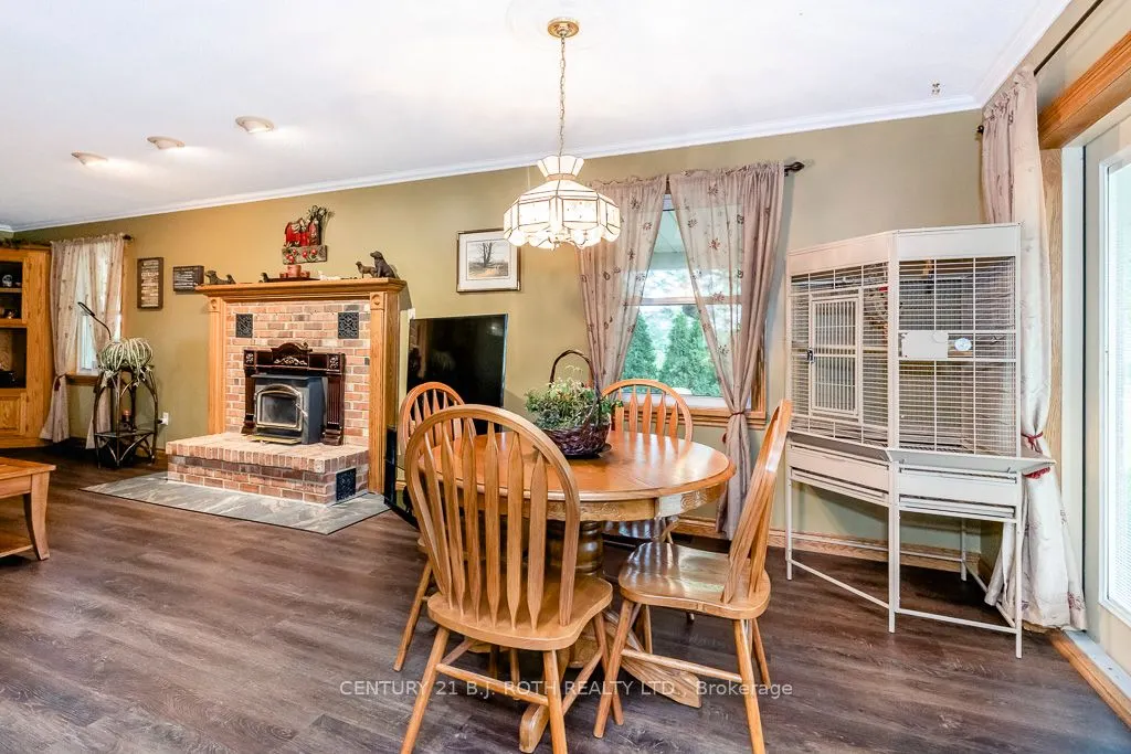 301 4 Concession Road