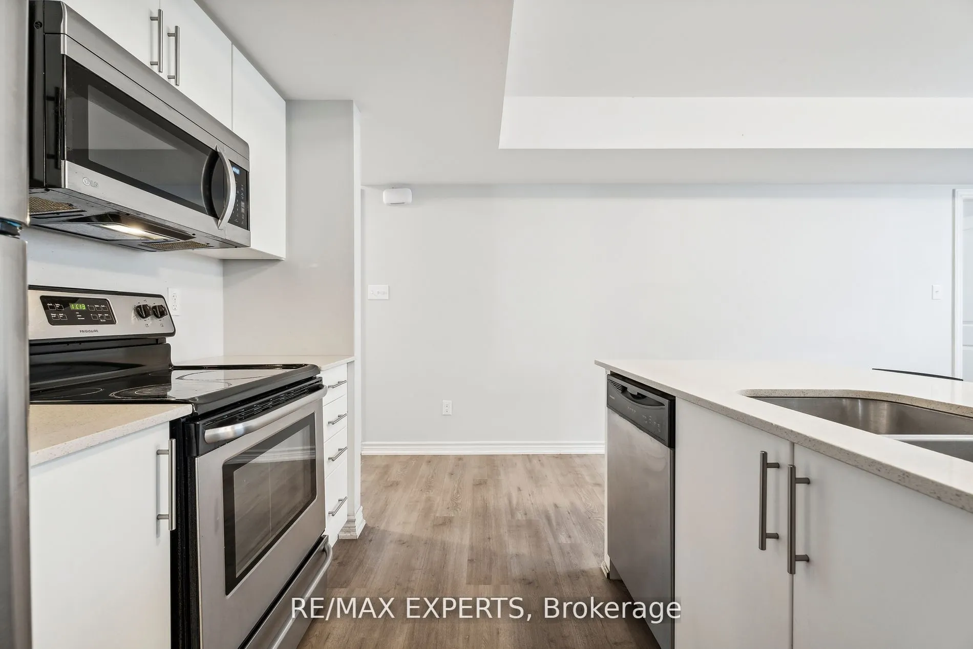 246 Penetanguishene Road #13