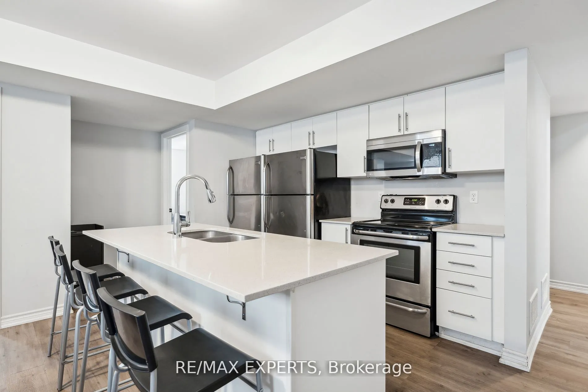 246 Penetanguishene Road #13