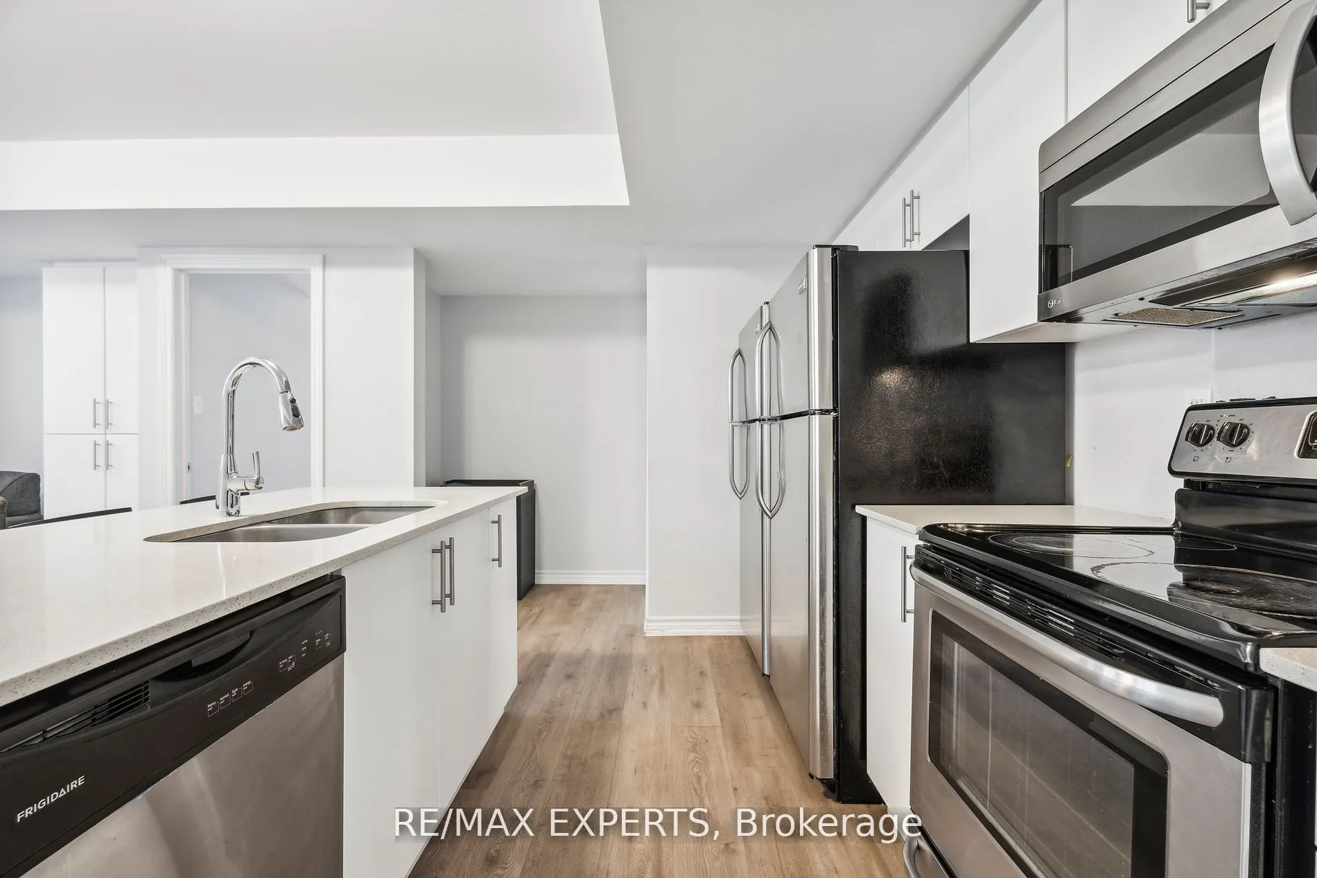 246 Penetanguishene Road #13