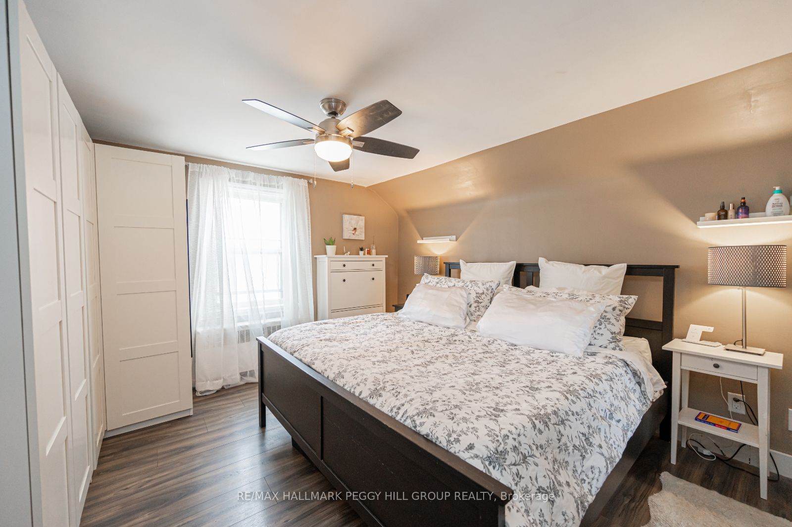 1556 Flos Rd 4 W