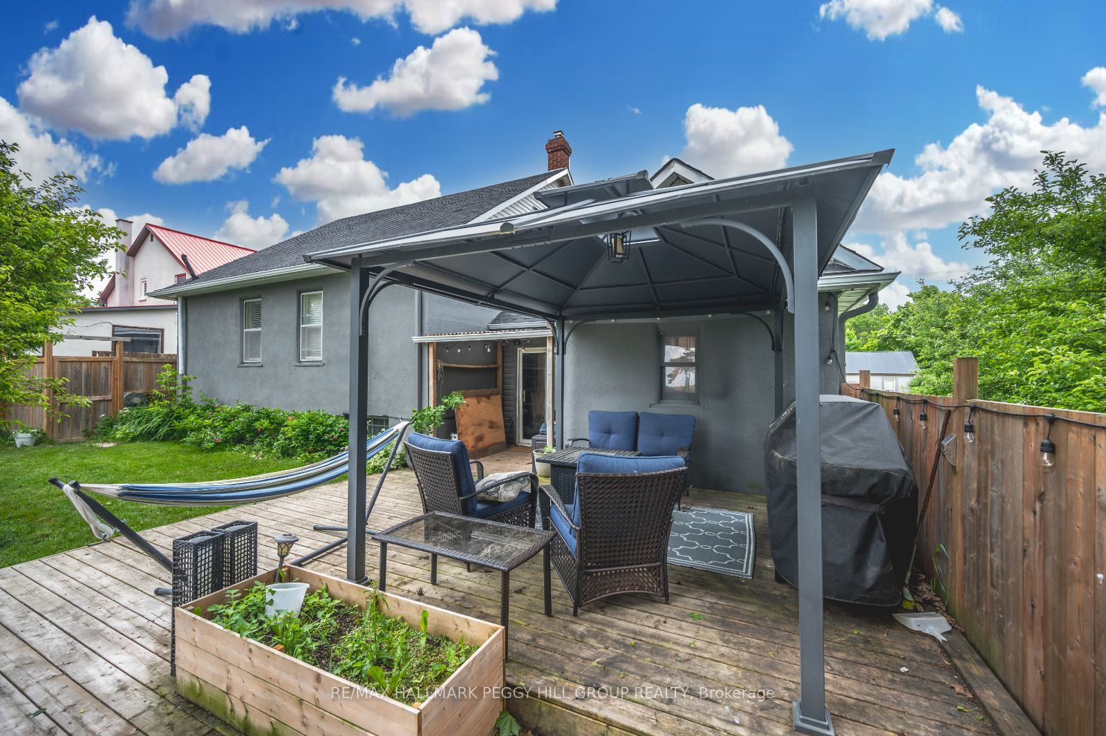 1556 Flos Rd 4 W