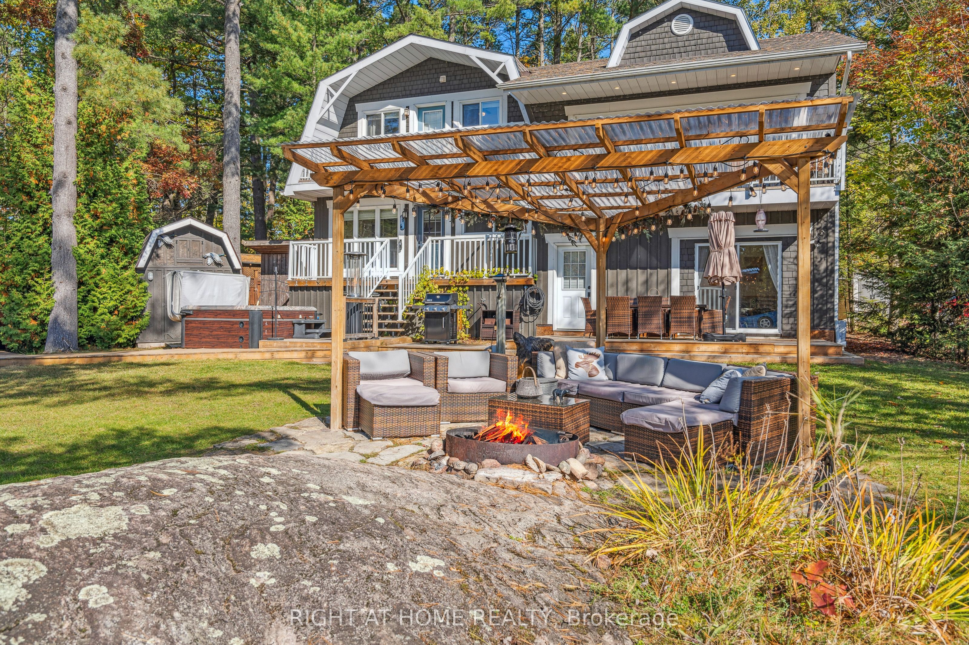 3583 Riverdale Drive
