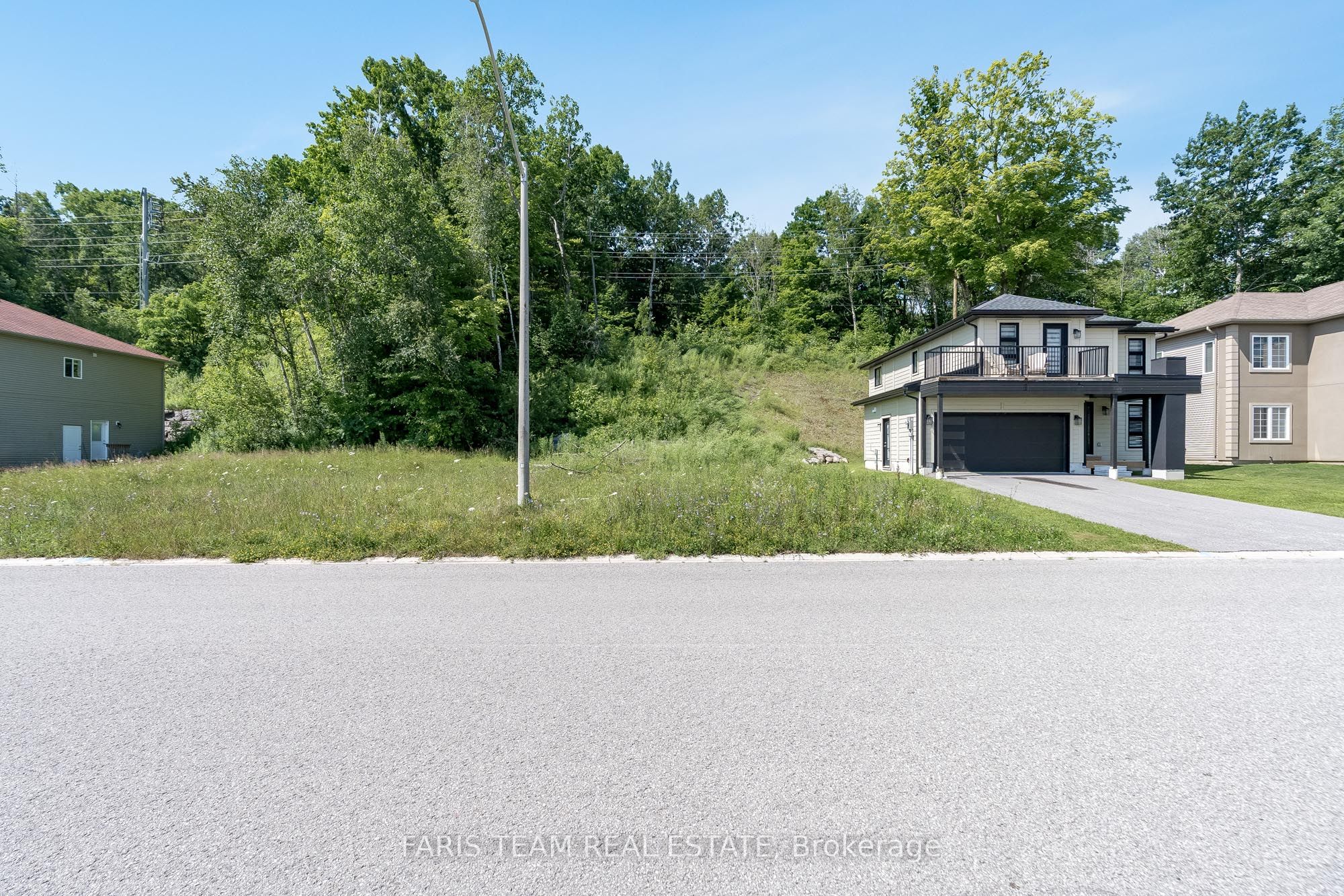 722 Aberdeen Boulevard