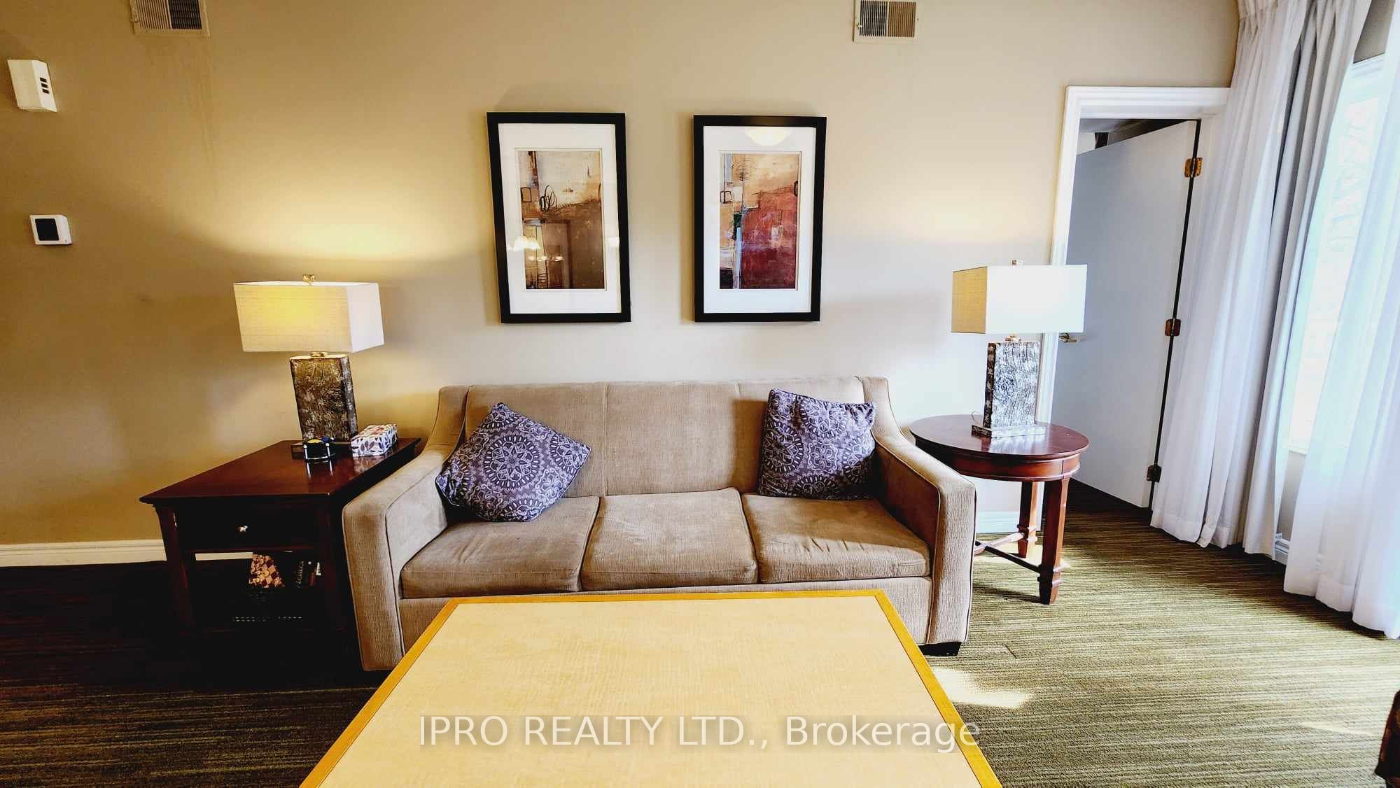 90 Highland Drive, #2074/75