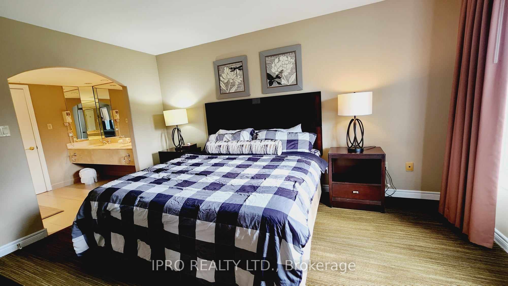 90 Highland Drive, #2074/75