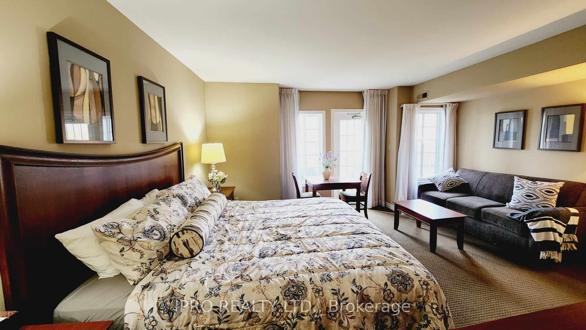 90 Highland Drive, #2074/75