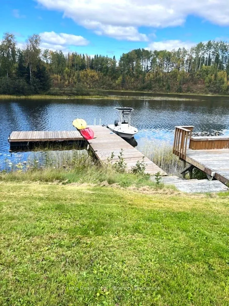 55 Lakeshore Avenue