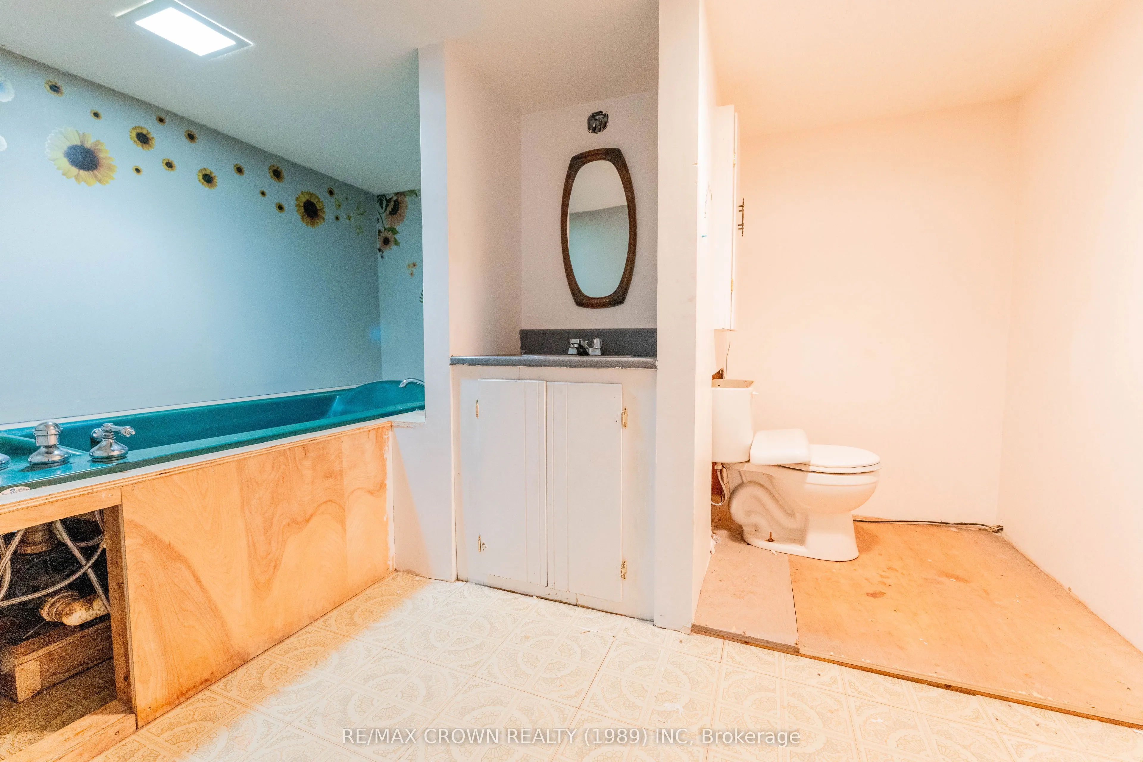 50 Brunelle Road S