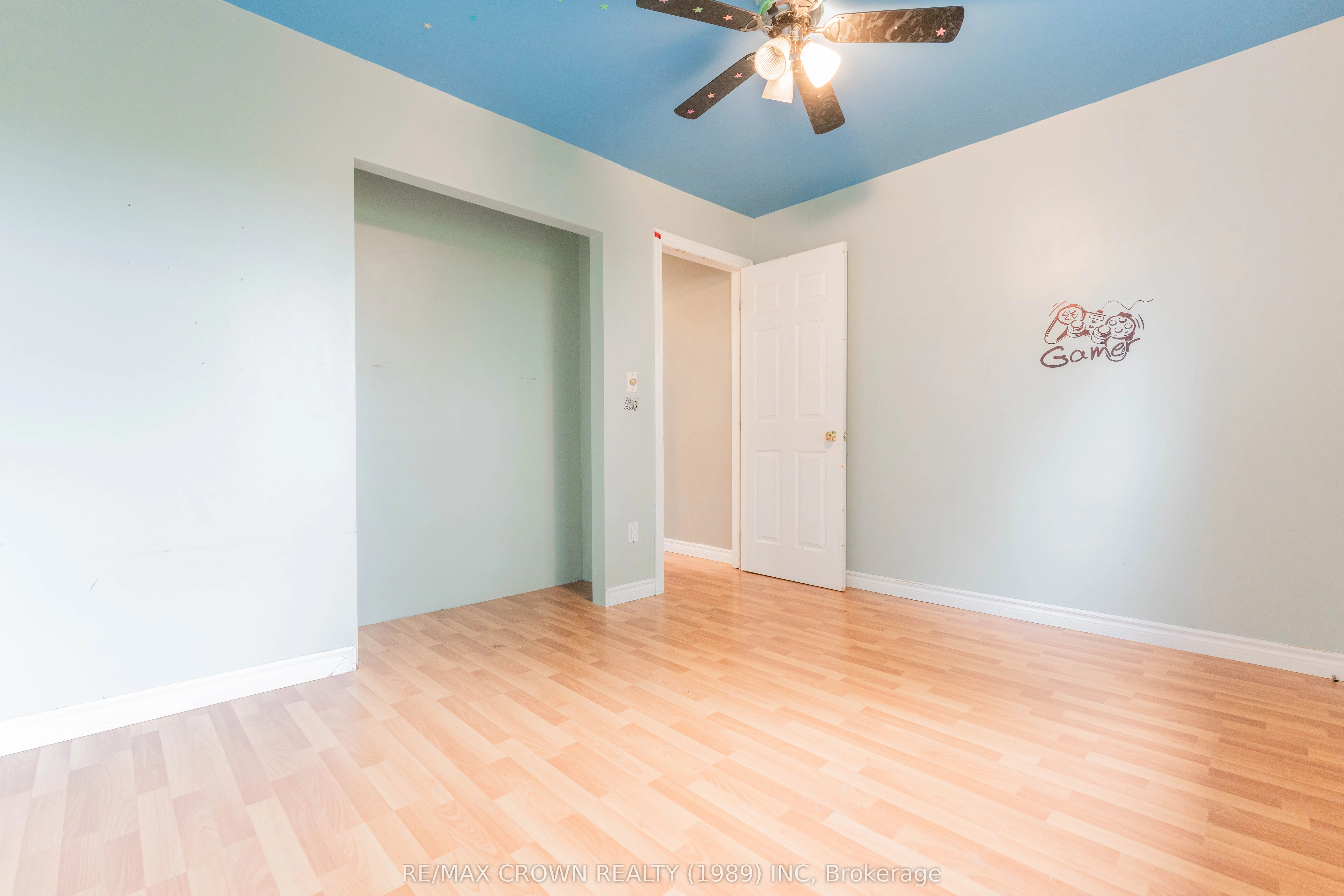 50 Brunelle Road S