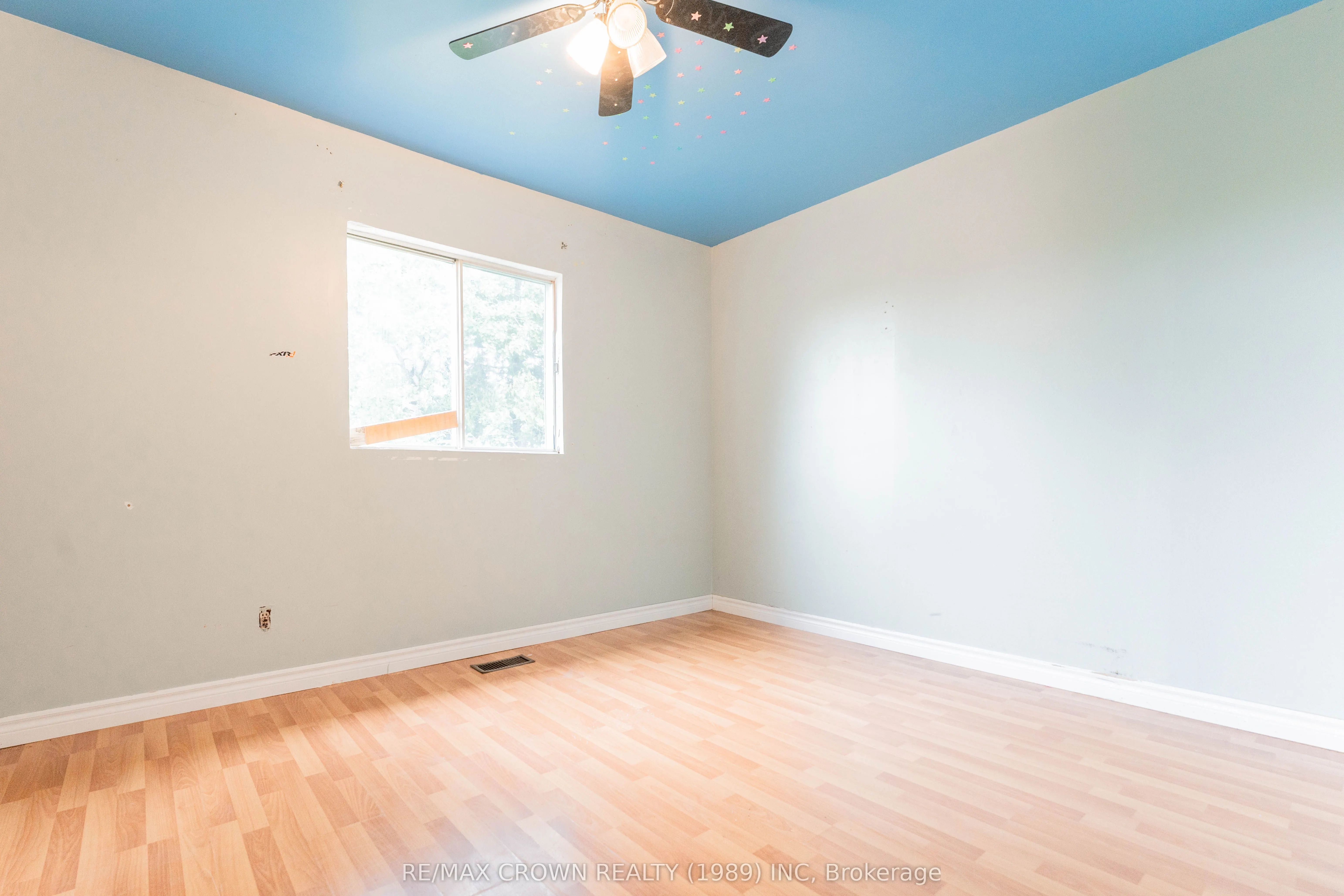 50 Brunelle Road S