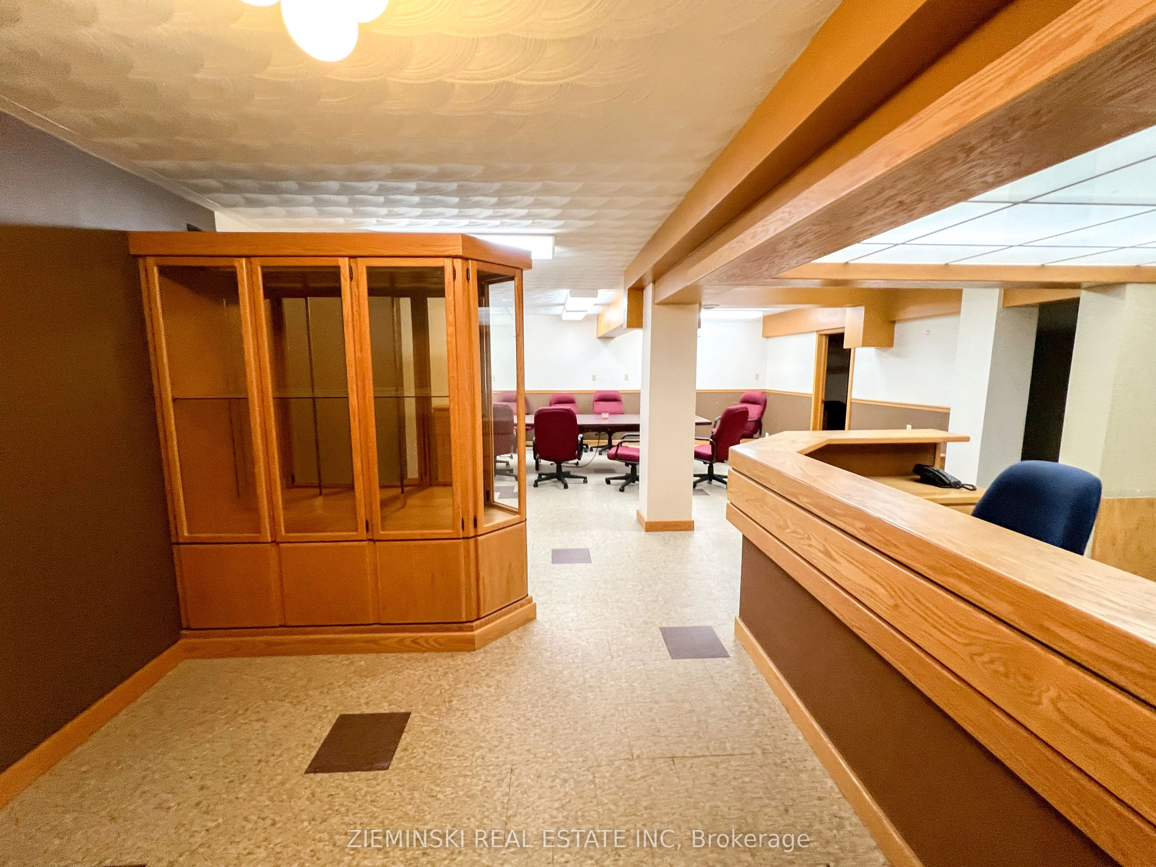 136-138 Third Street W