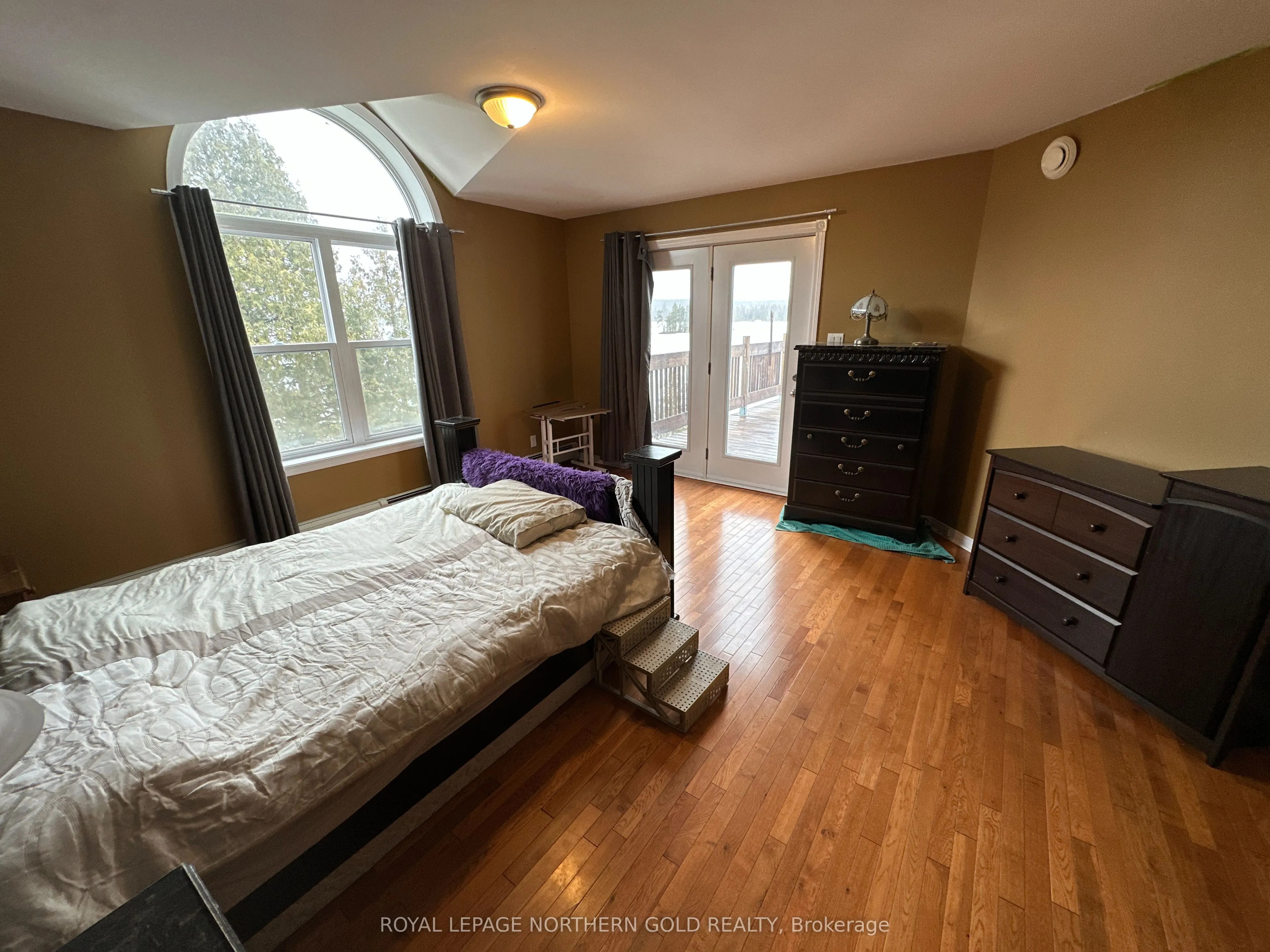 410 GRENFELL Road N