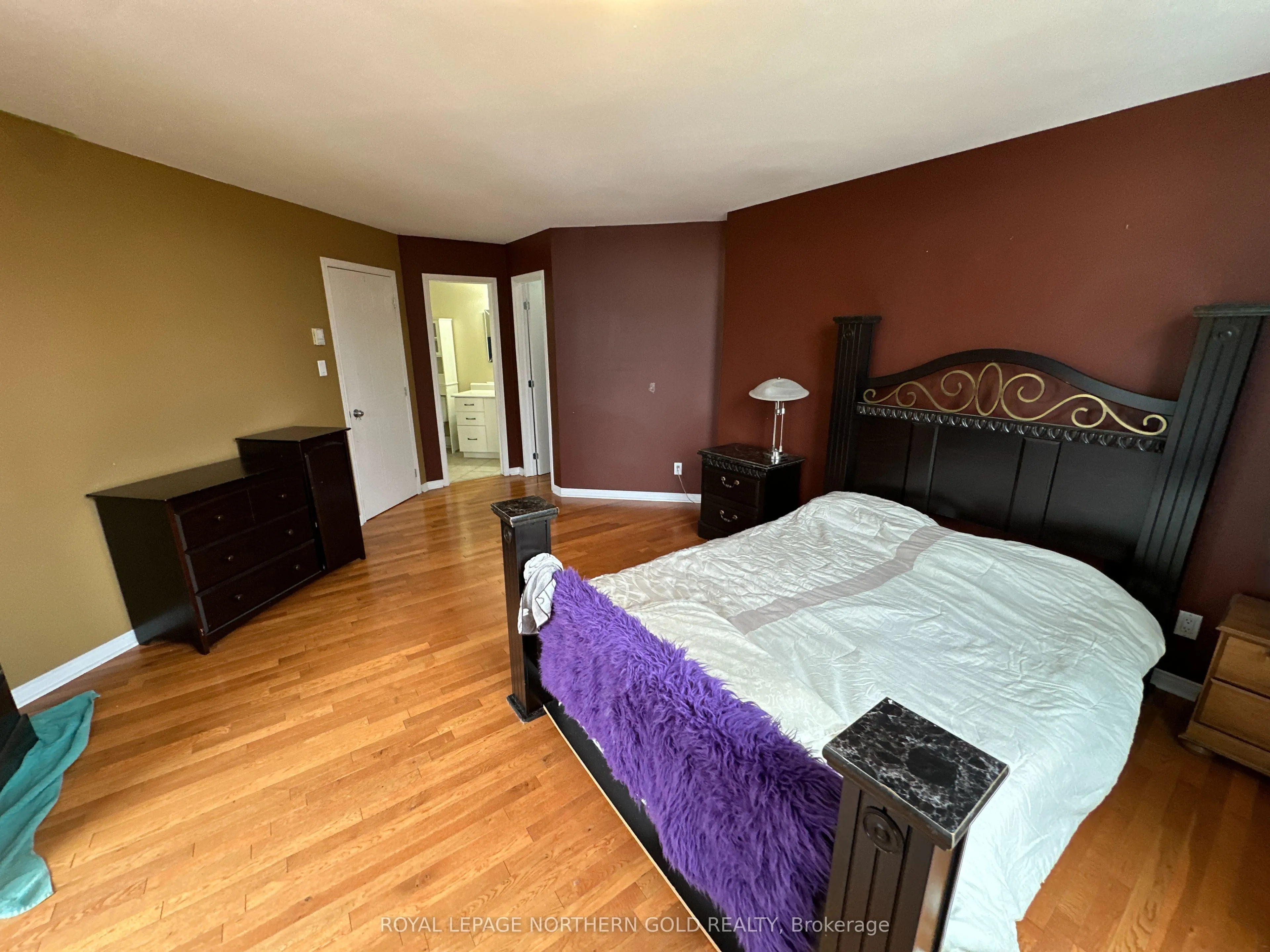 410 GRENFELL Road N