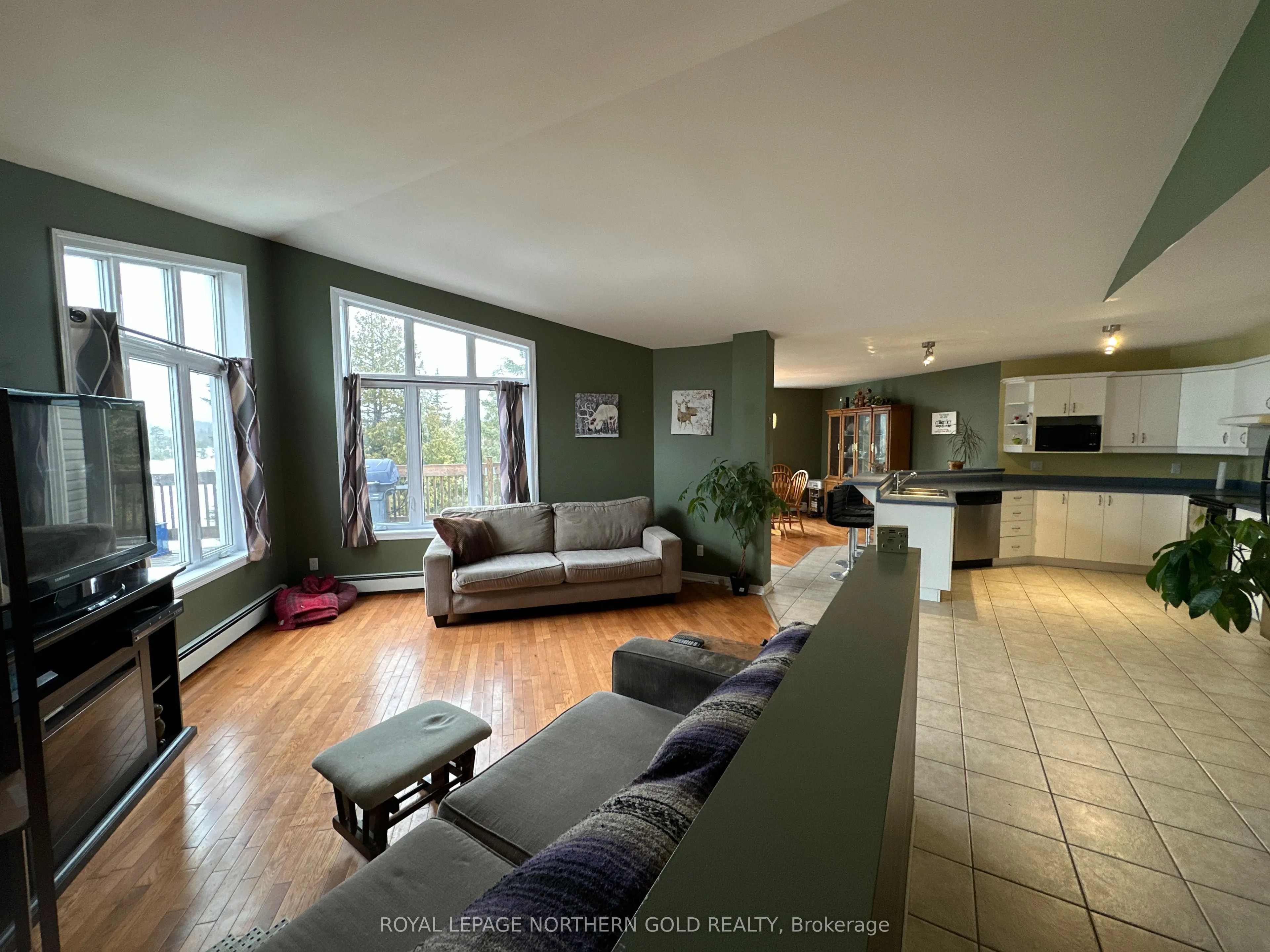 410 GRENFELL Road N