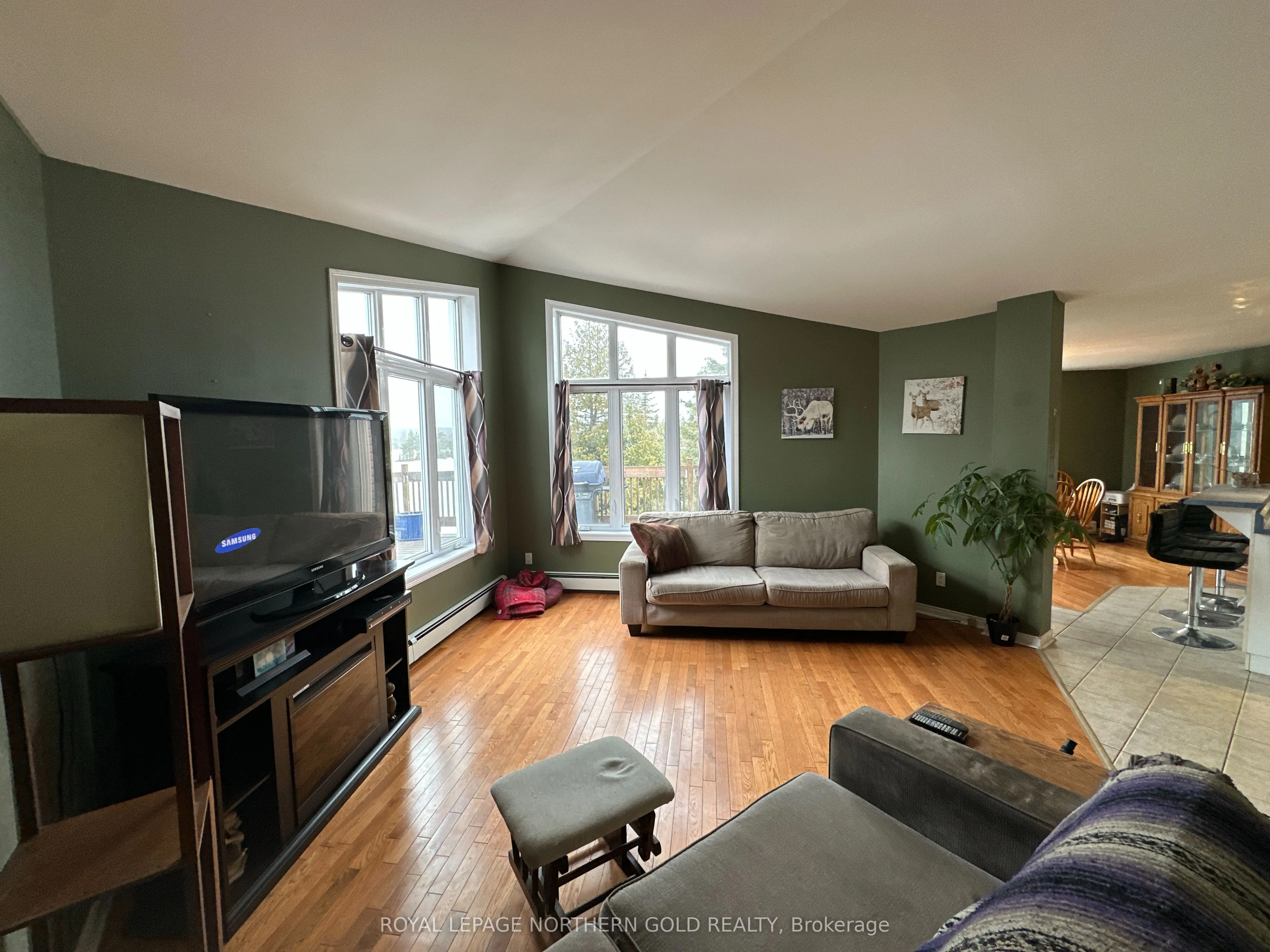 410 GRENFELL Road N