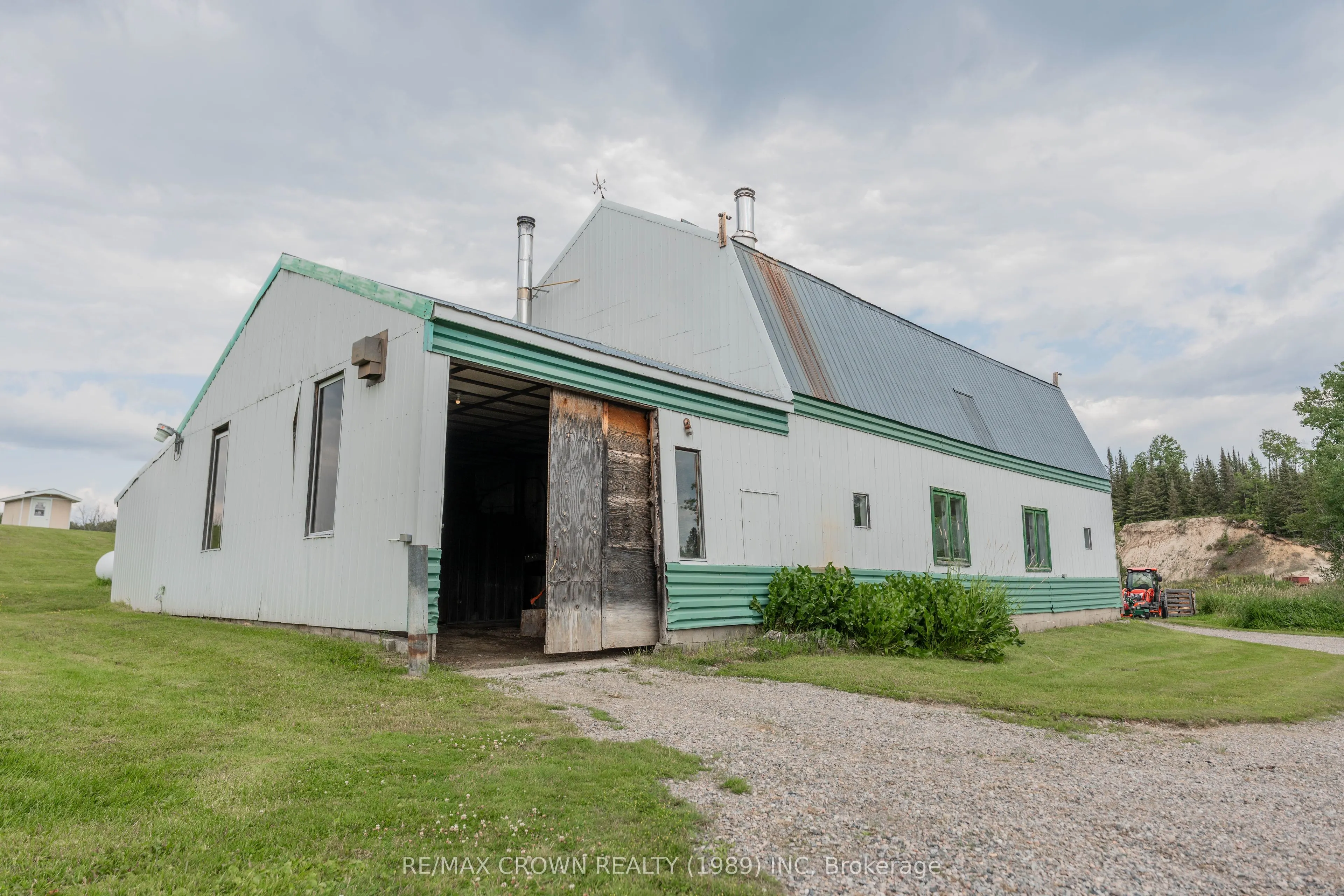 195 Ouellette Bay Road