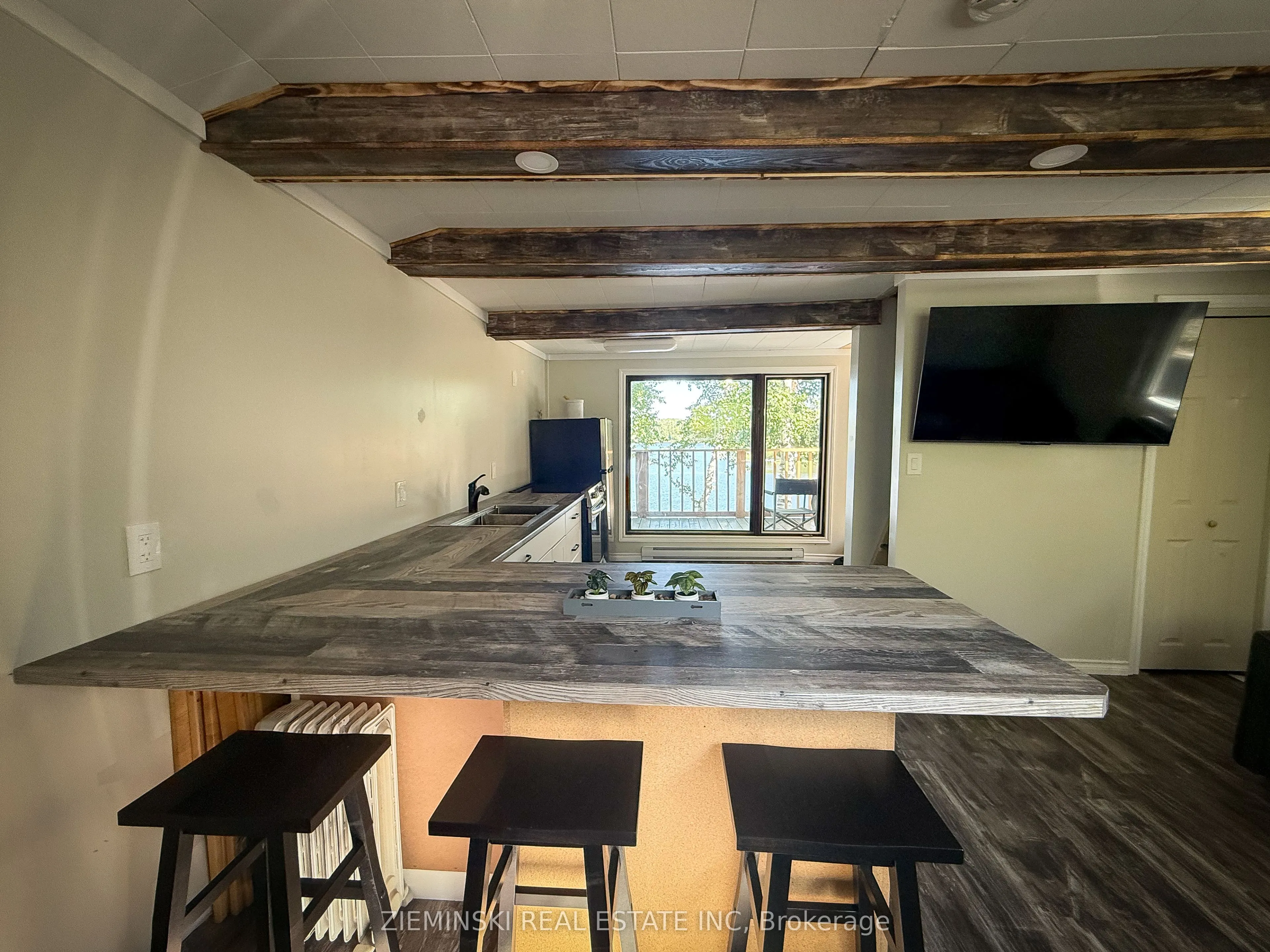 438 Quirion Rd (connaught) Road