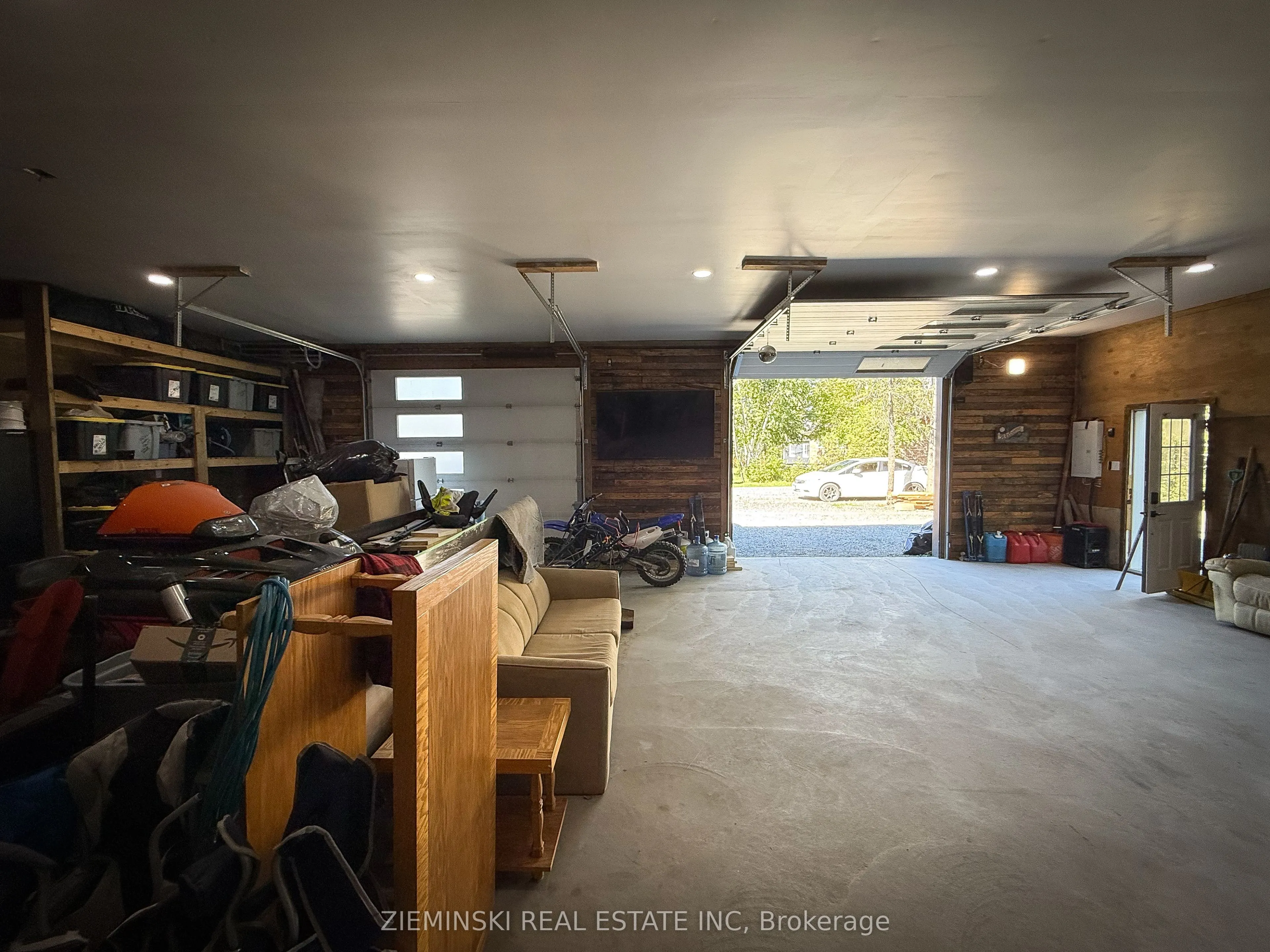 438 Quirion Rd (connaught) Road
