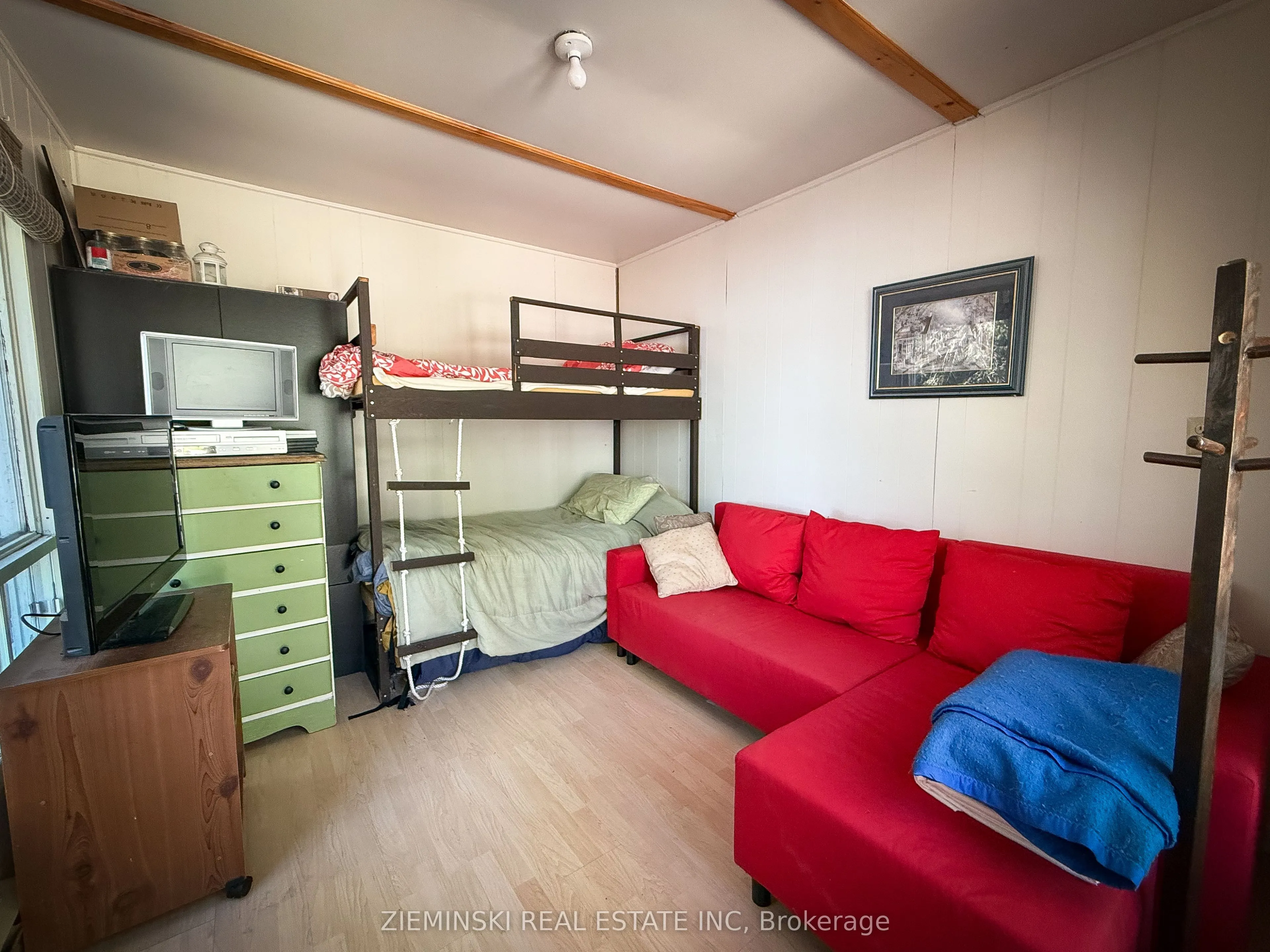 438 Quirion Rd (connaught) Road