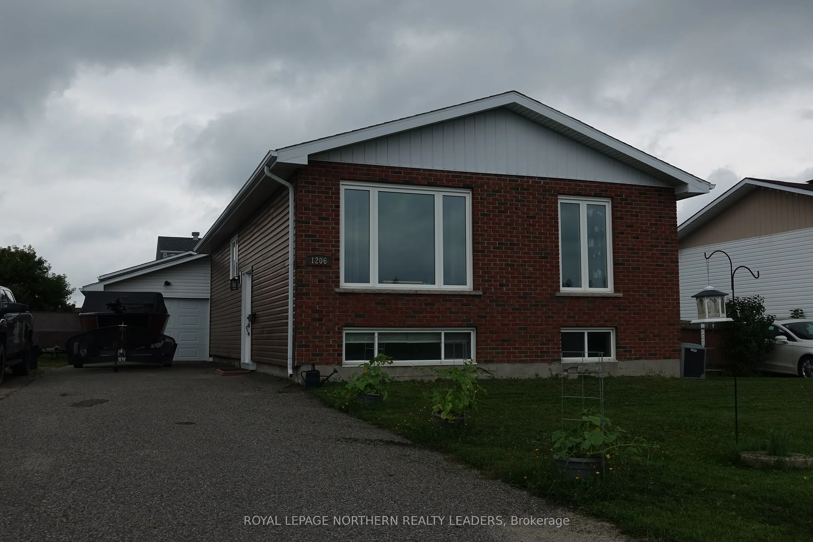 1206 Gatineau Boulevard
