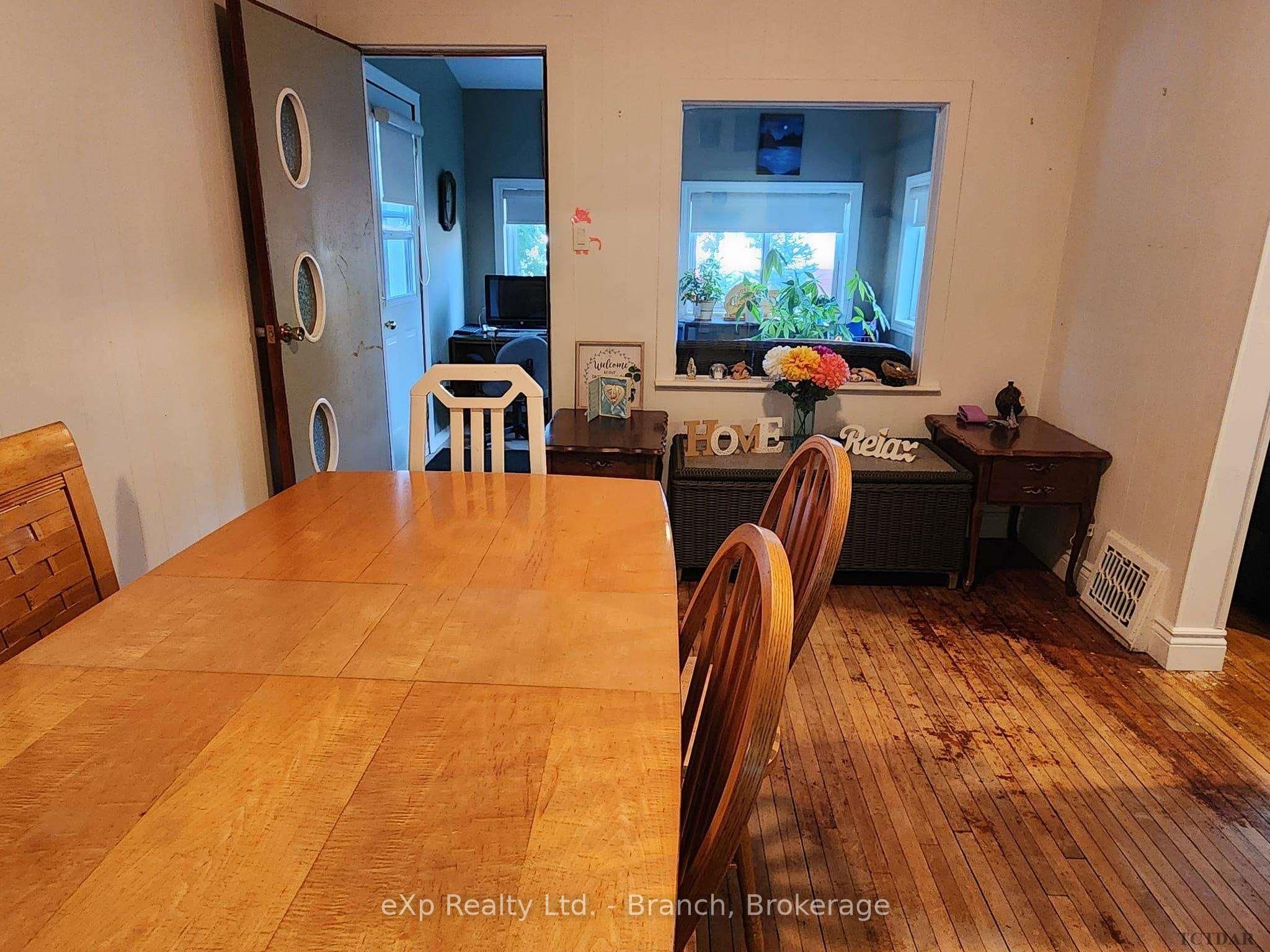 58 Second Street E