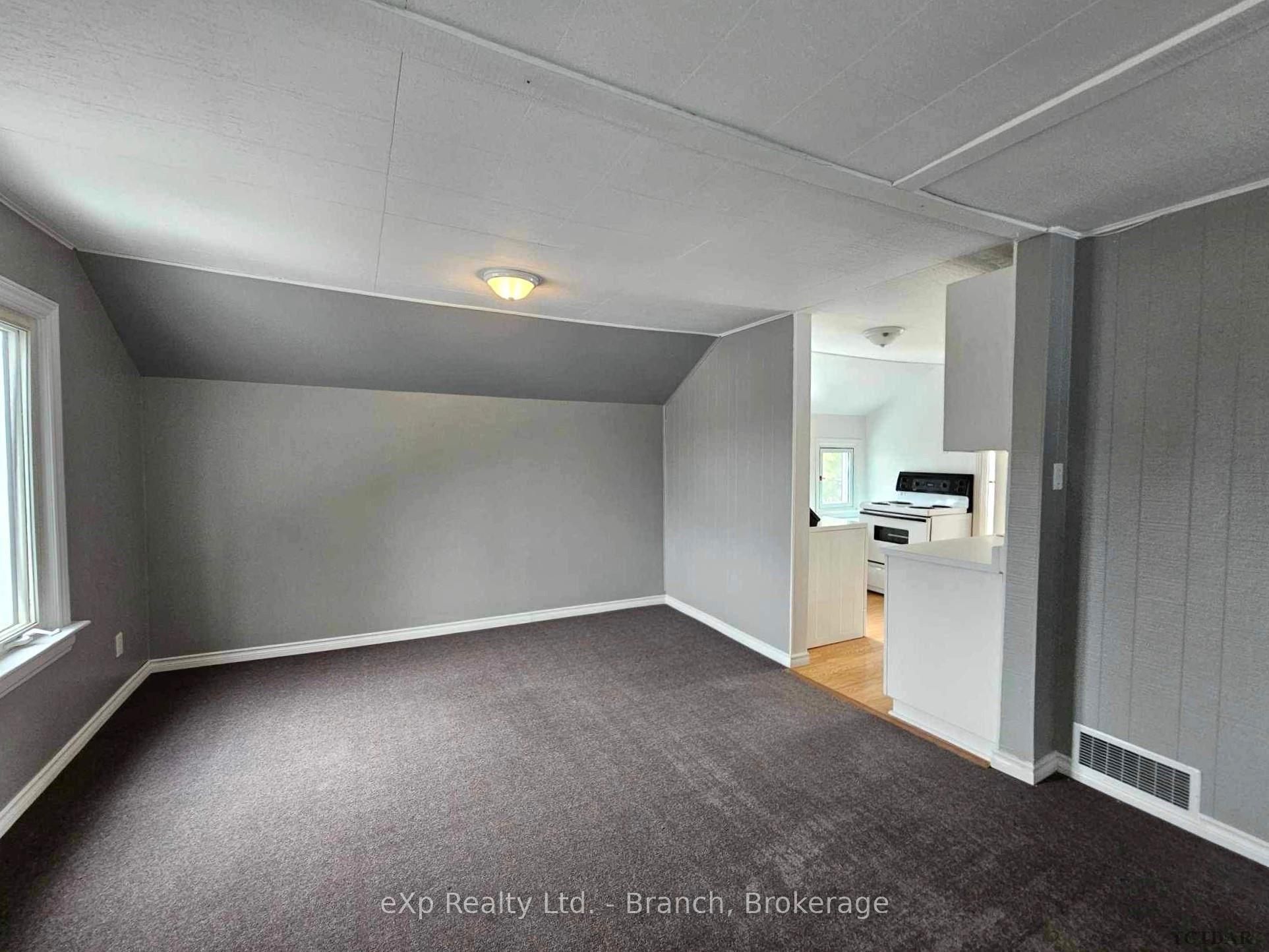 58 Second Street E
