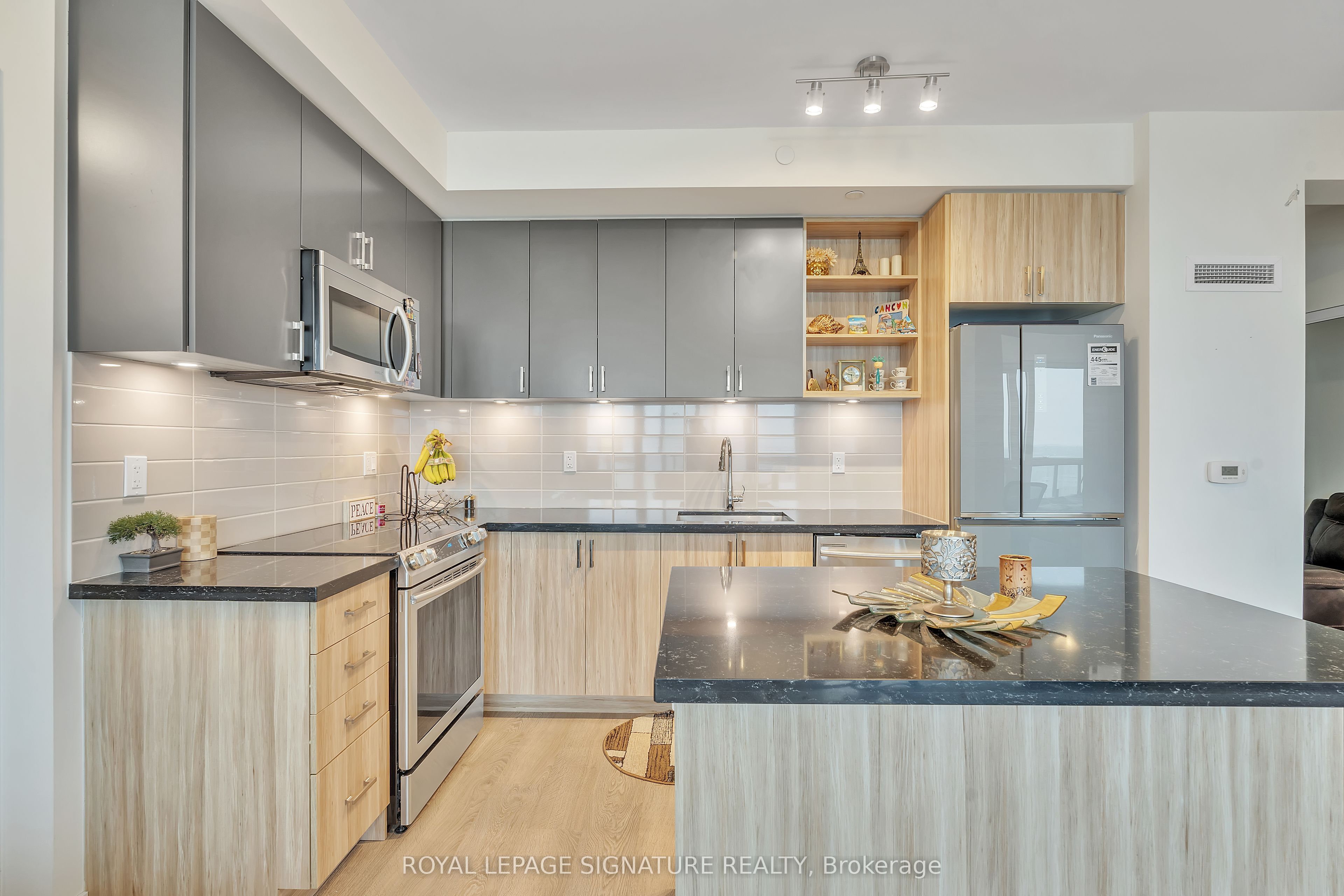 4677 Glen Erin Drive #1602