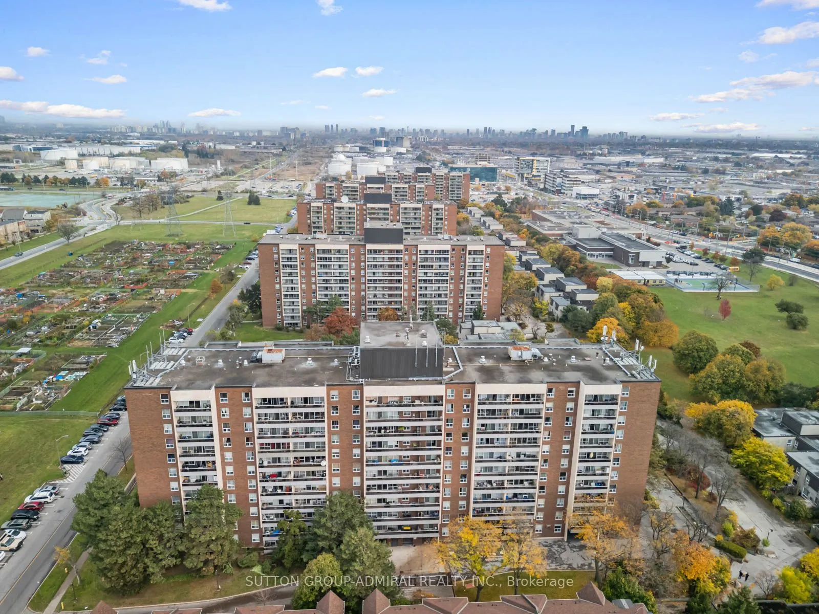 31 Four Winds Drive, #502