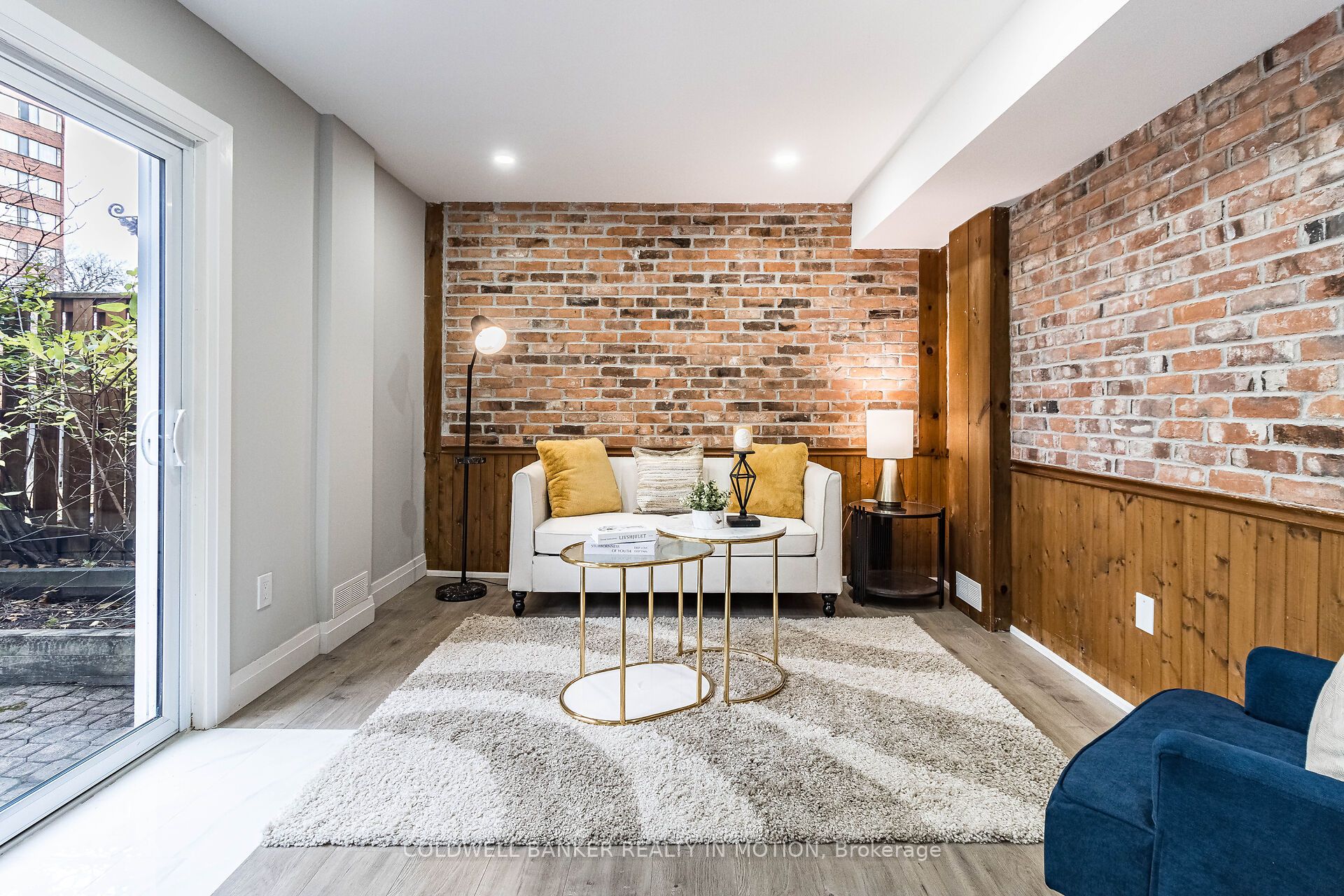 3351 Hornbeam Crescent, #86