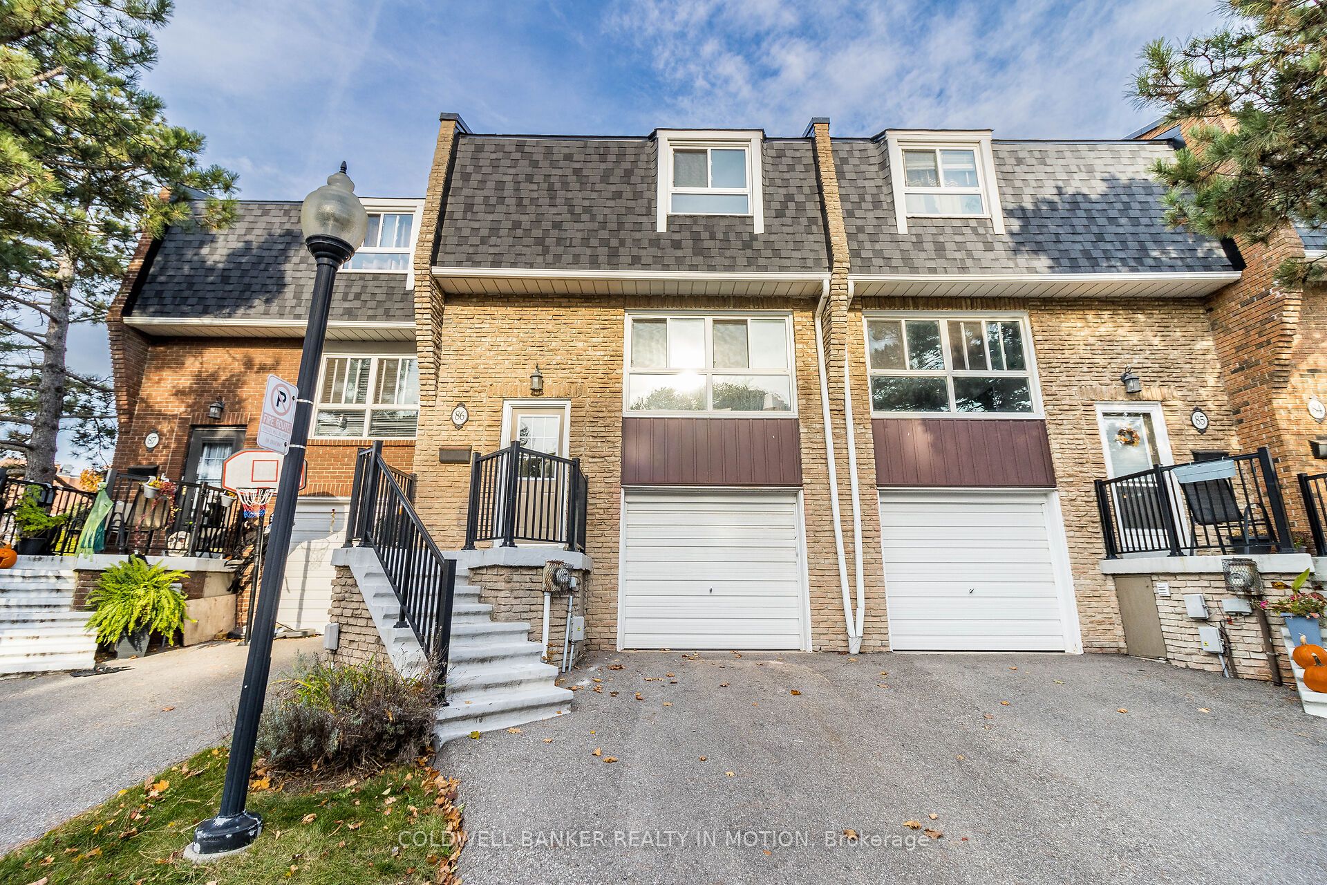 3351 Hornbeam Crescent, #86