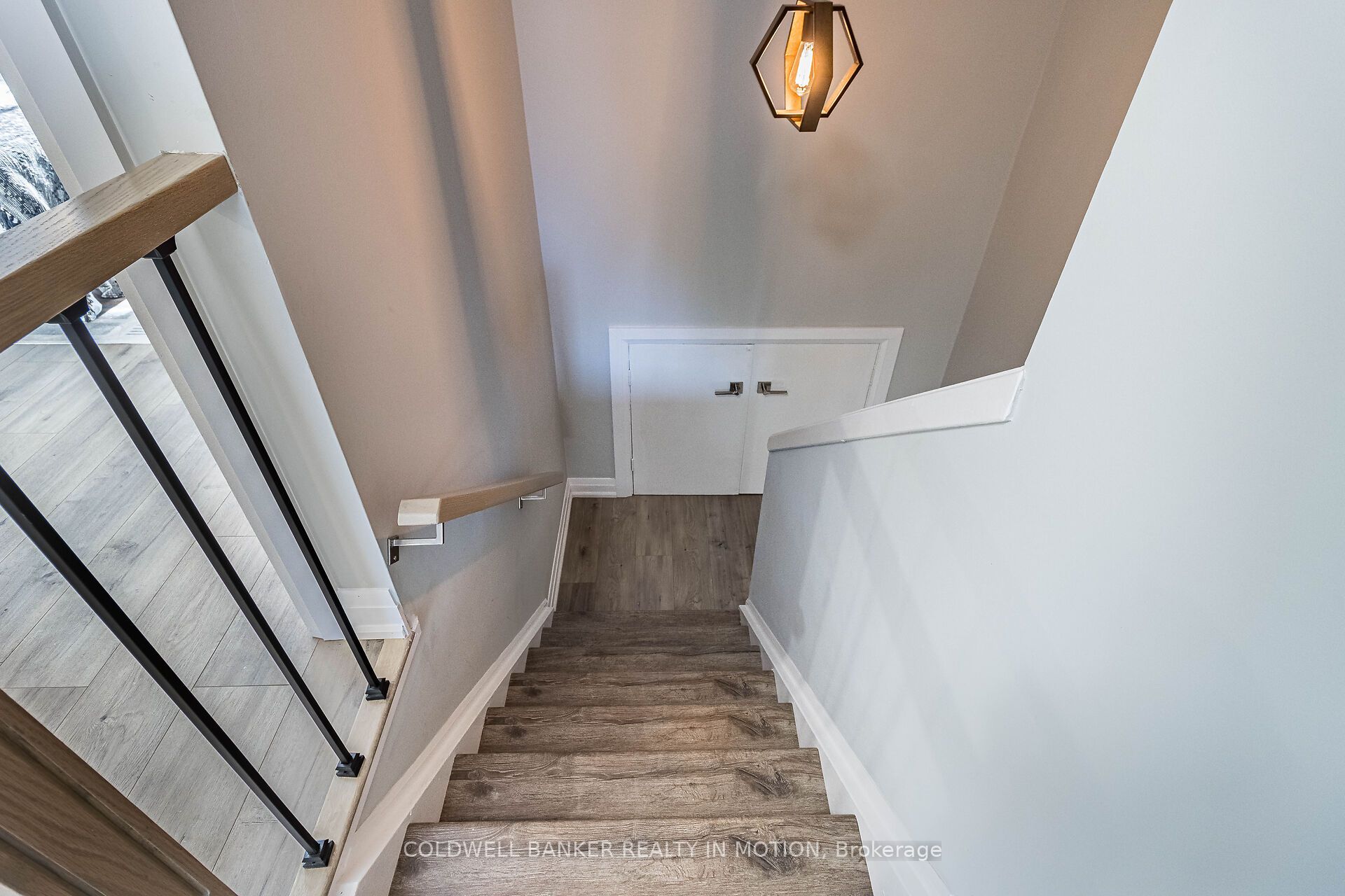 3351 Hornbeam Crescent, #86