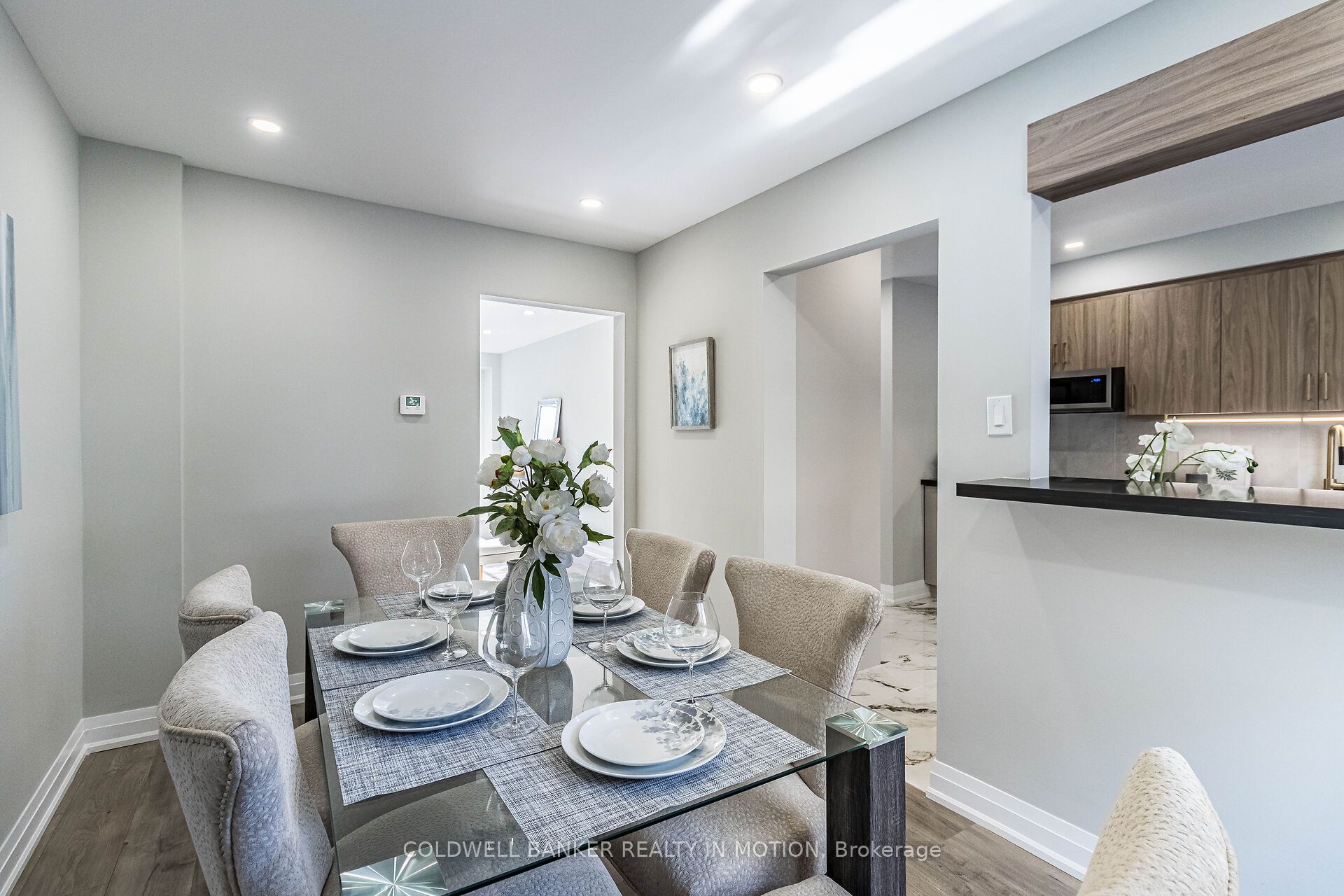 3351 Hornbeam Crescent, #86