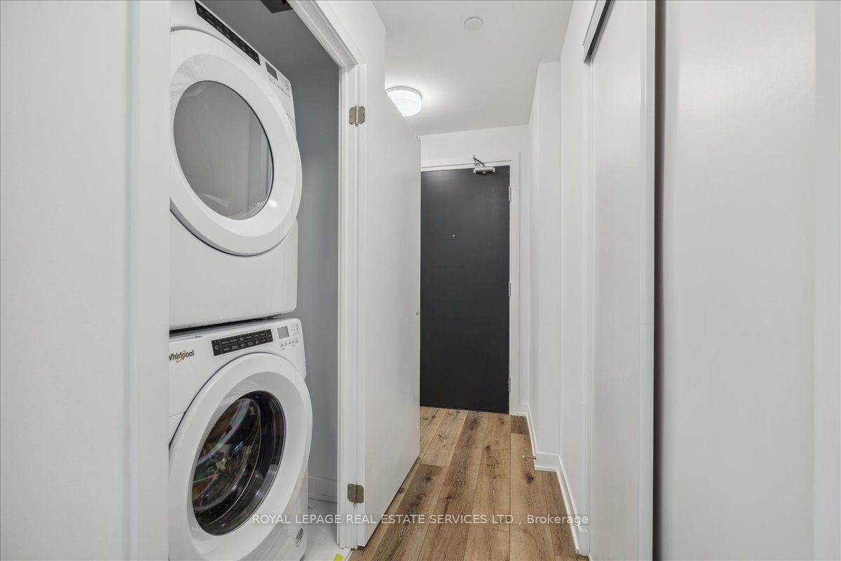 395 Dundas Street, #529