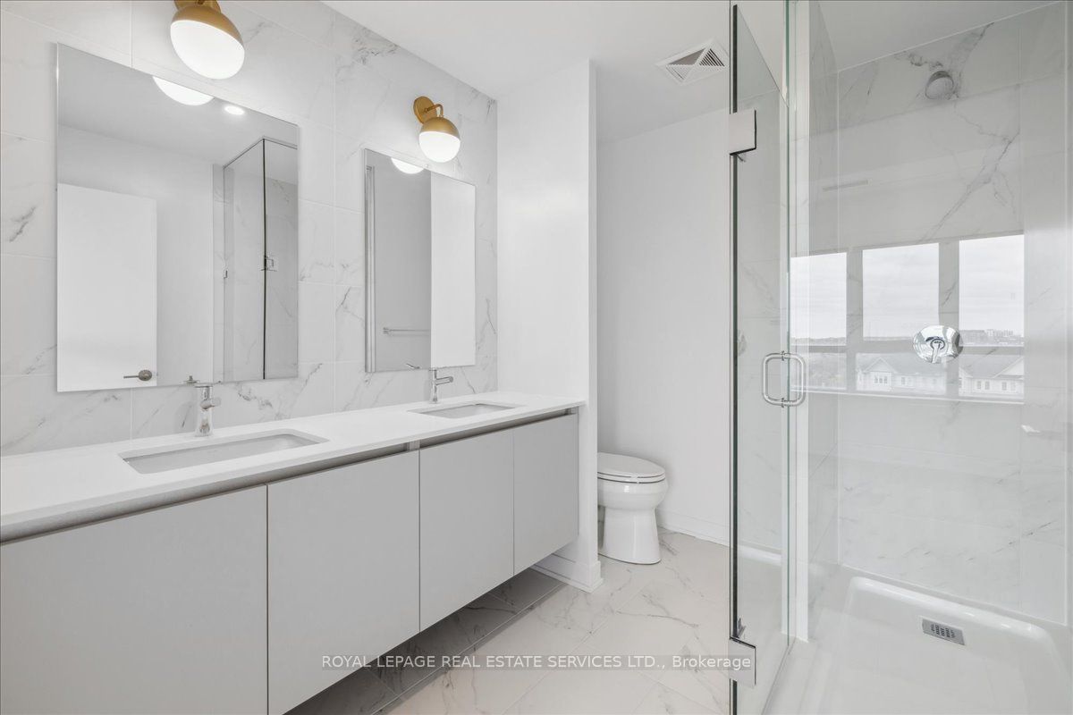 395 Dundas Street, #529