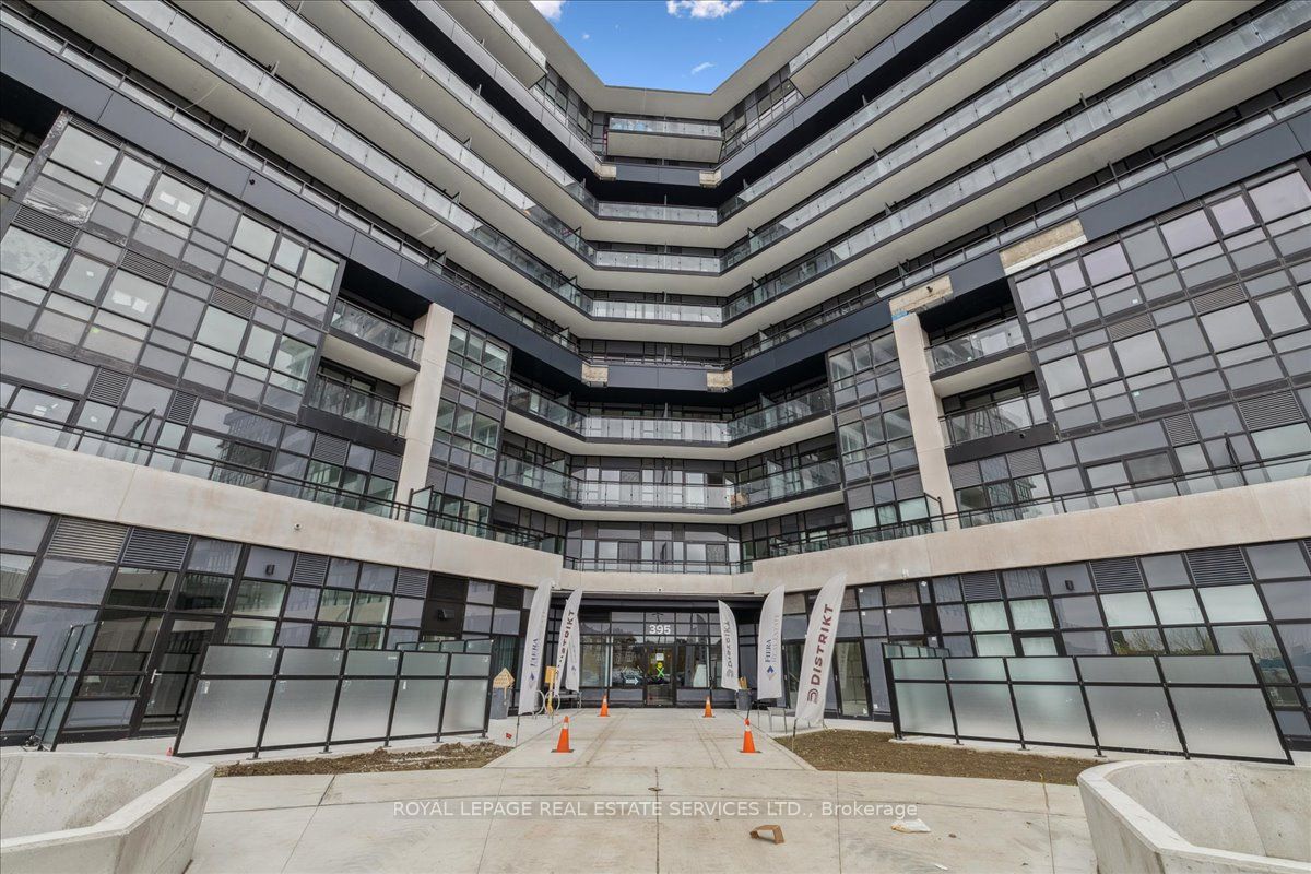 395 Dundas Street, #529