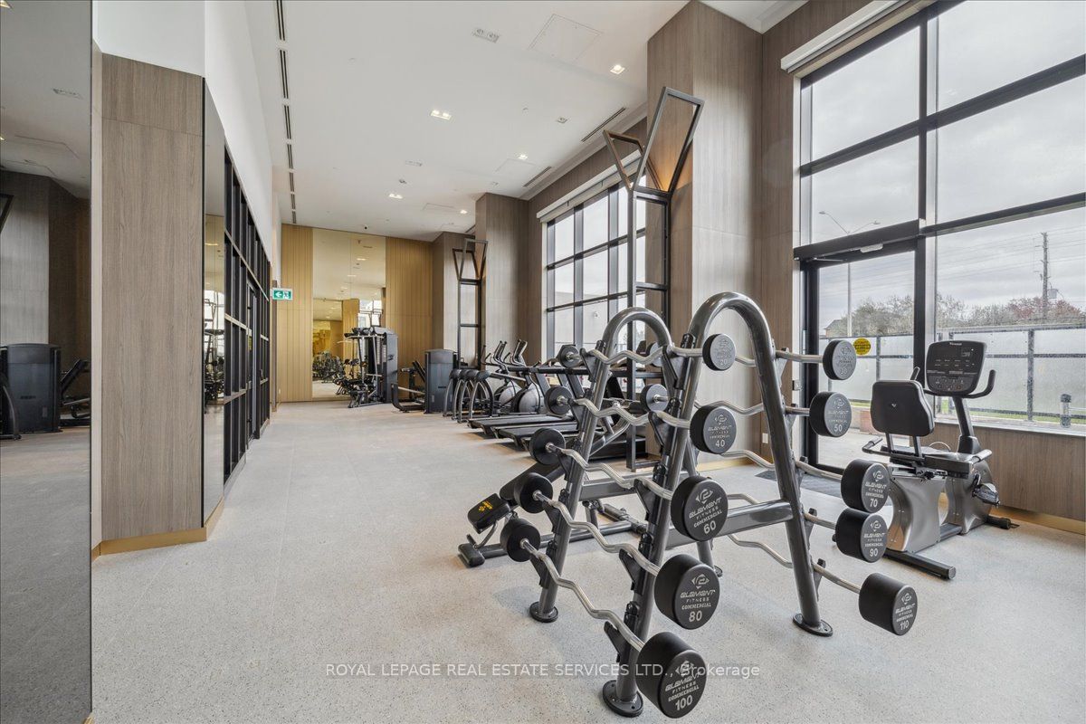395 Dundas Street, #529