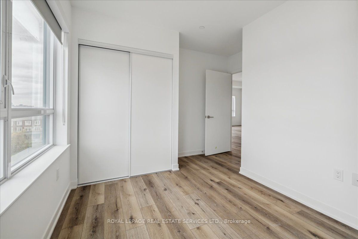 395 Dundas Street, #529