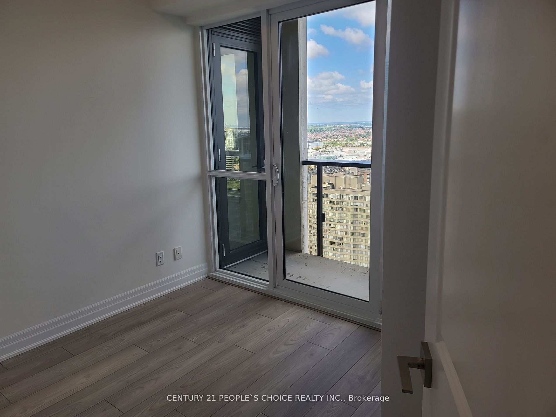 36 Elm Drive, #3309
