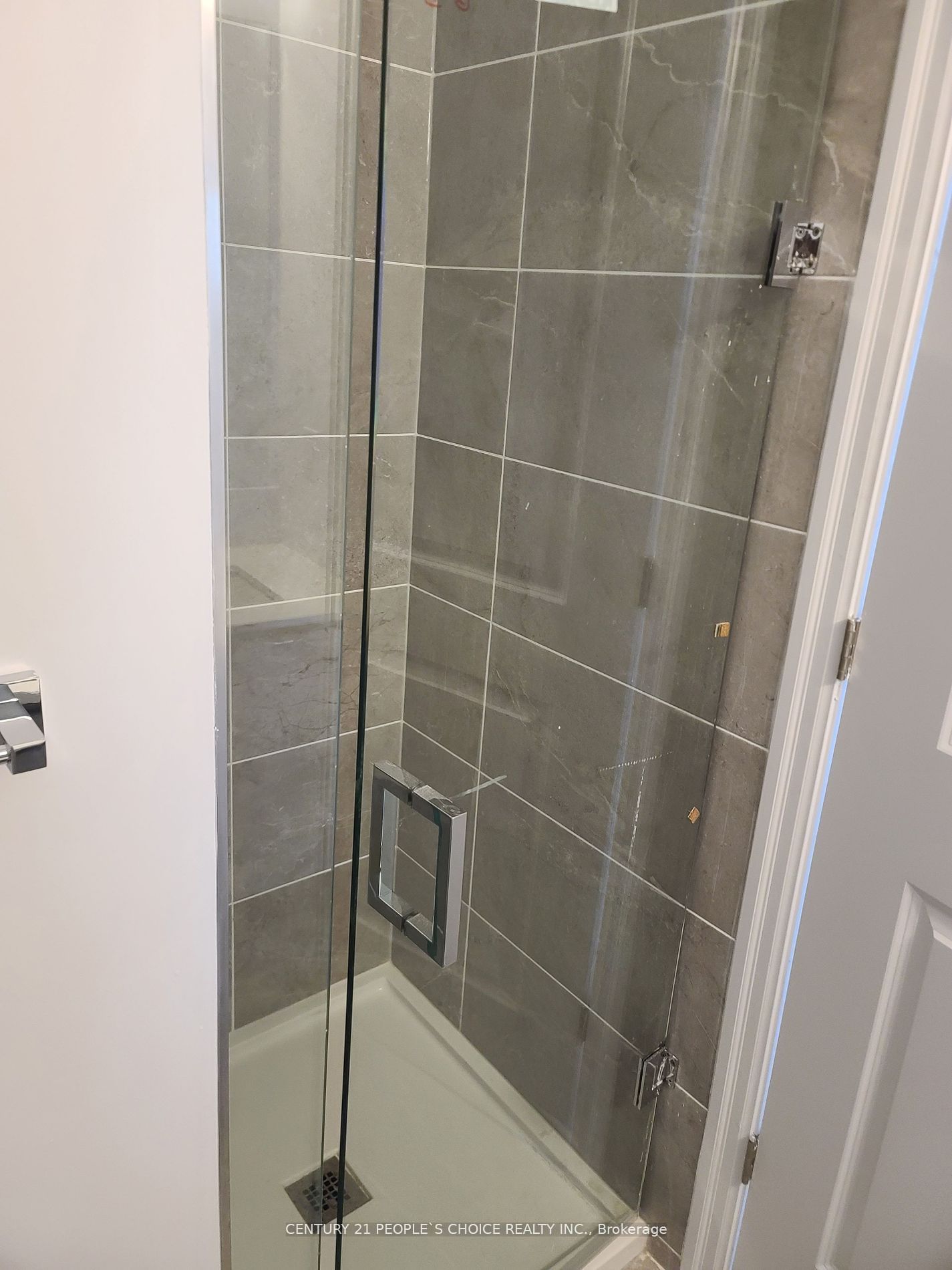 36 Elm Drive, #3309