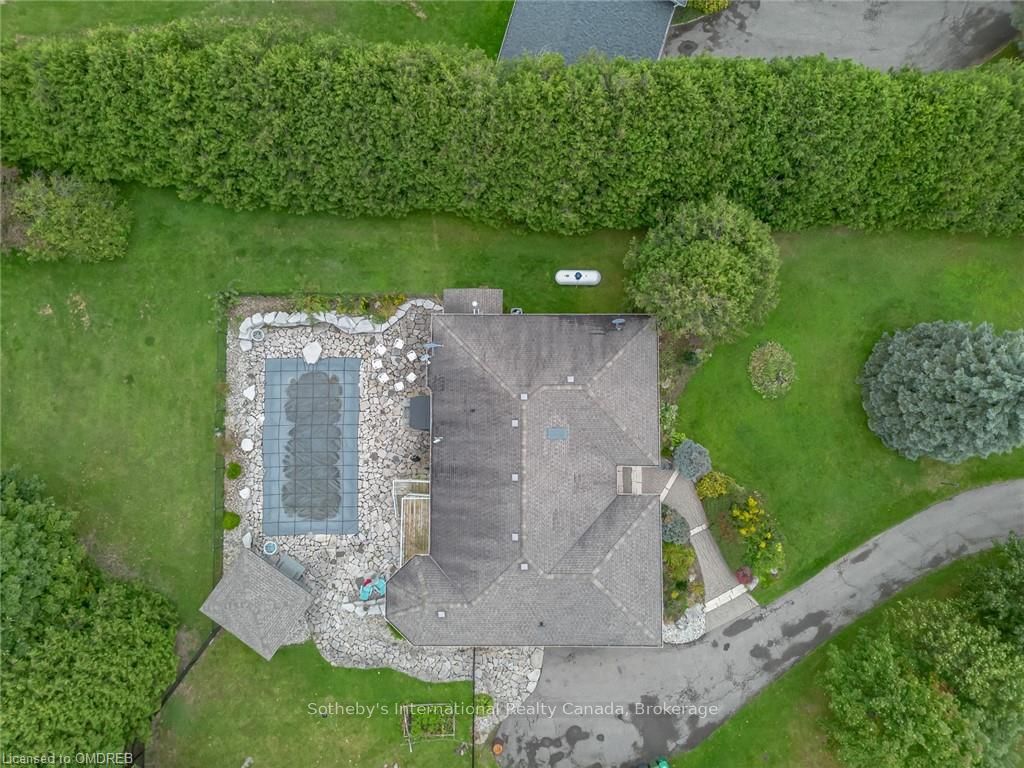 19 MCCONACHIE Crescent