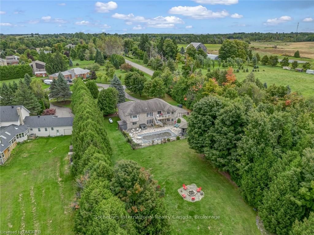19 MCCONACHIE Crescent